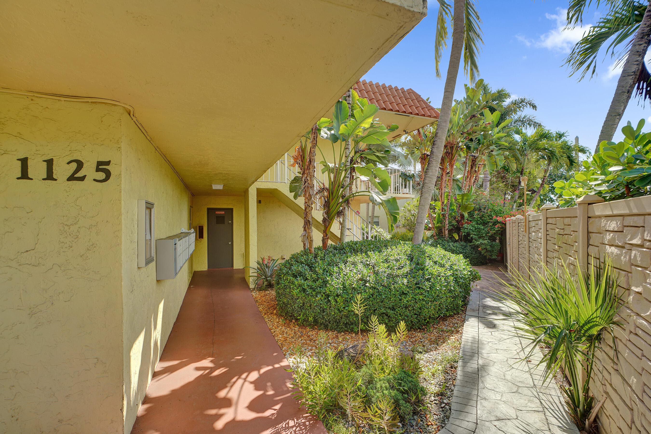 1125 NE 16th Place 209, Fort Lauderdale, FL 33305 — photo 25 of 33