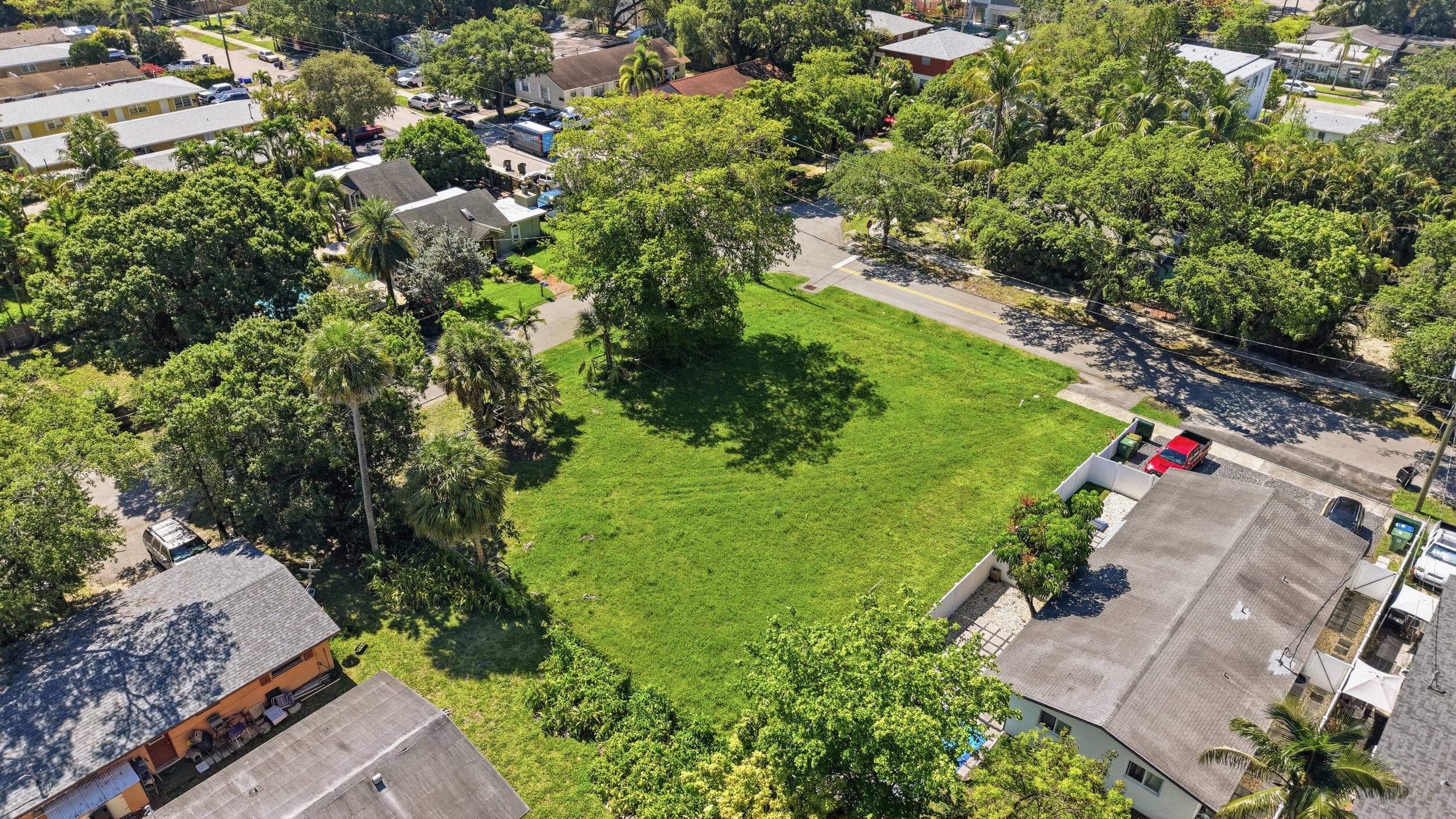 2009 SW 18th Avenue, Fort Lauderdale, FL 33315 — photo 4 of 6