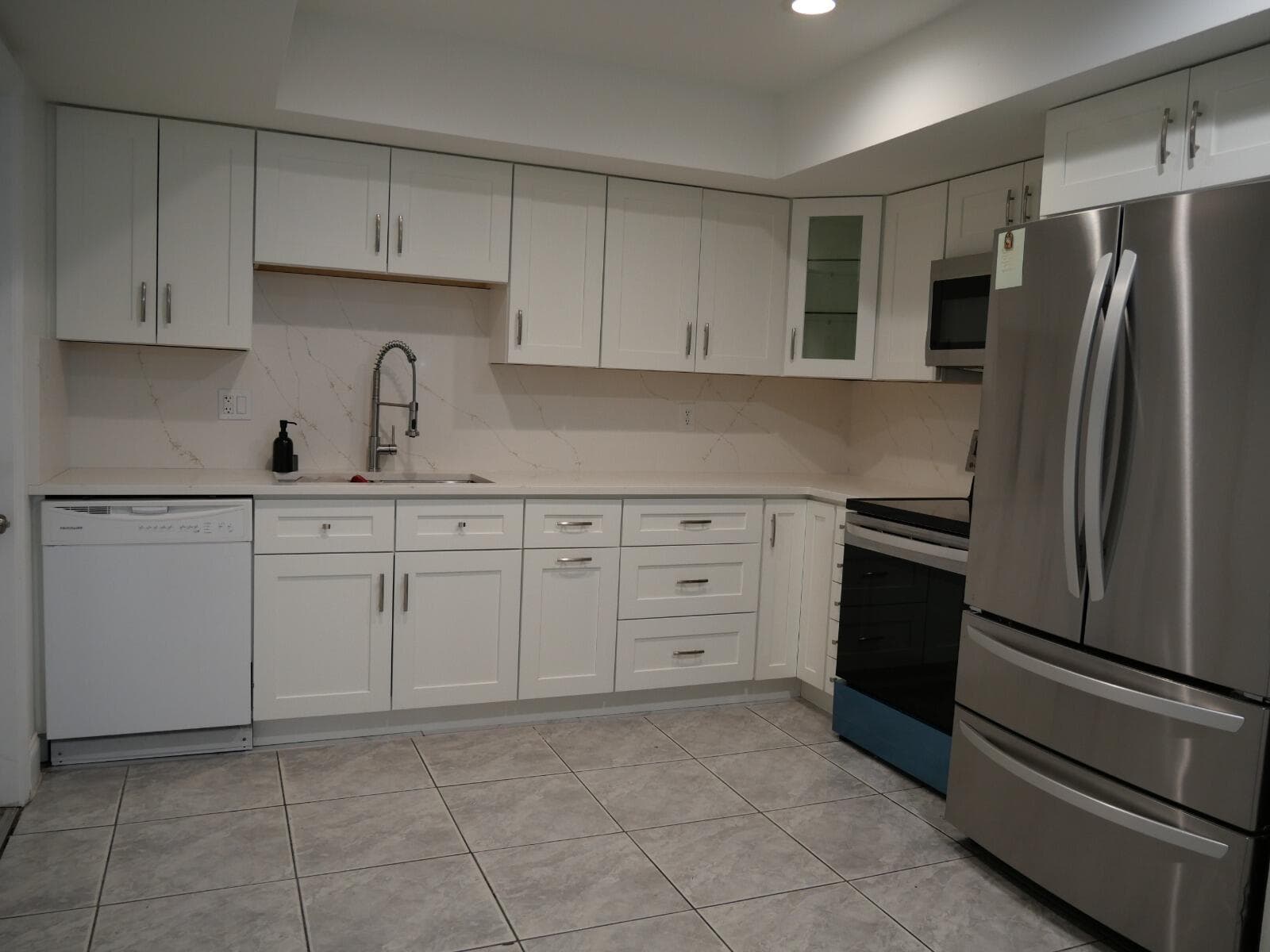 7091 W Sunrise Boulevard 7091, Plantation, FL 33313 — photo 5 of 32