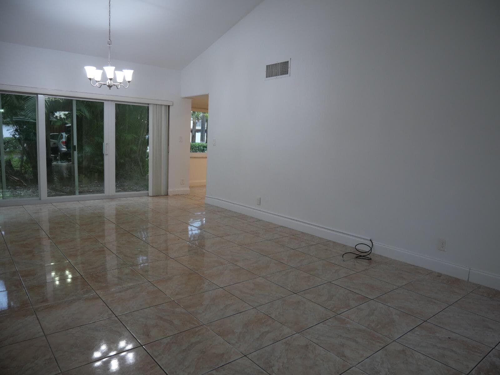 7091 W Sunrise Boulevard 7091, Plantation, FL 33313 — photo 10 of 32