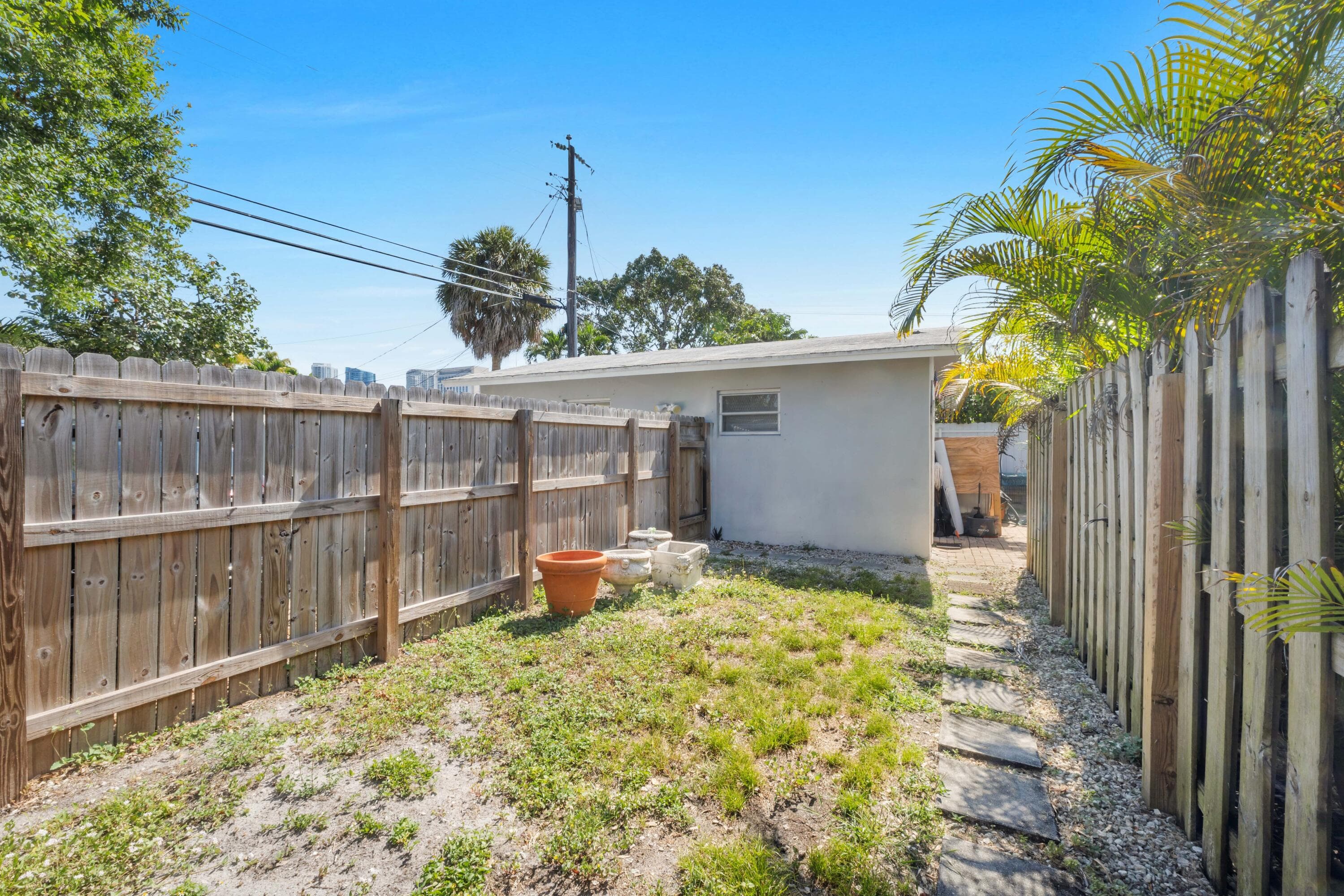413 SW 11th Street, Fort Lauderdale, FL 33315 — photo 21 of 42