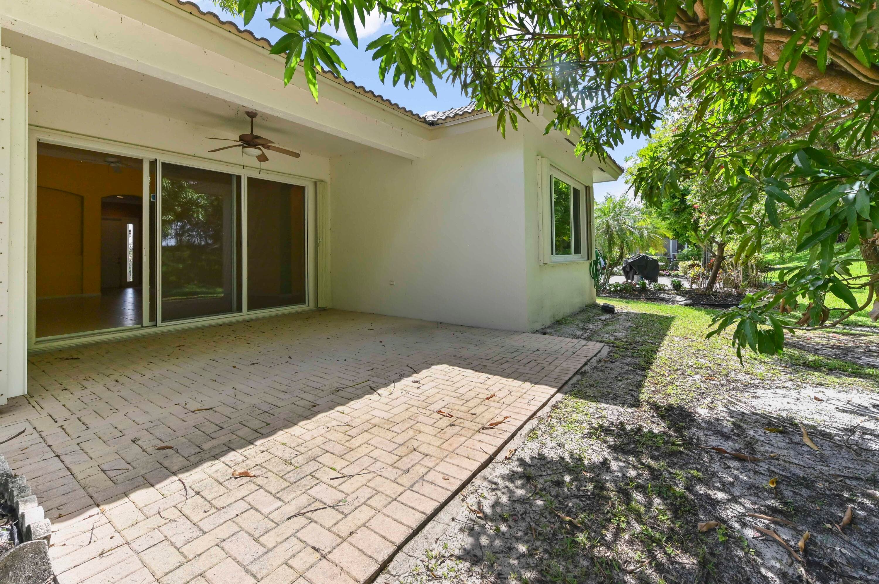 2464 Sailfish Cove Drive, West Palm Beach, FL 33411 — photo 25 of 33