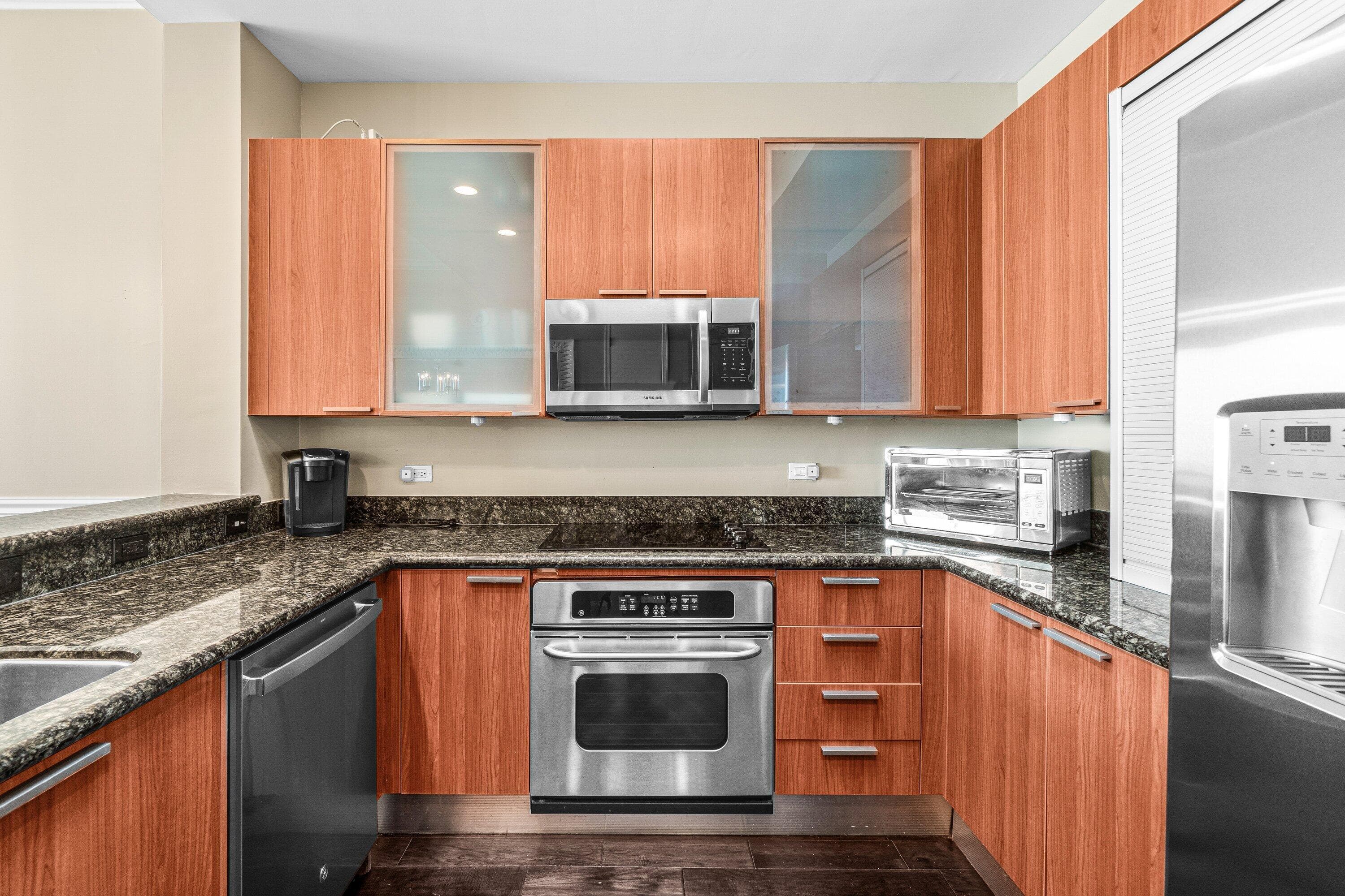 2650 Lake Shore Drive 2403, Riviera Beach, FL 33404 — photo 4 of 56