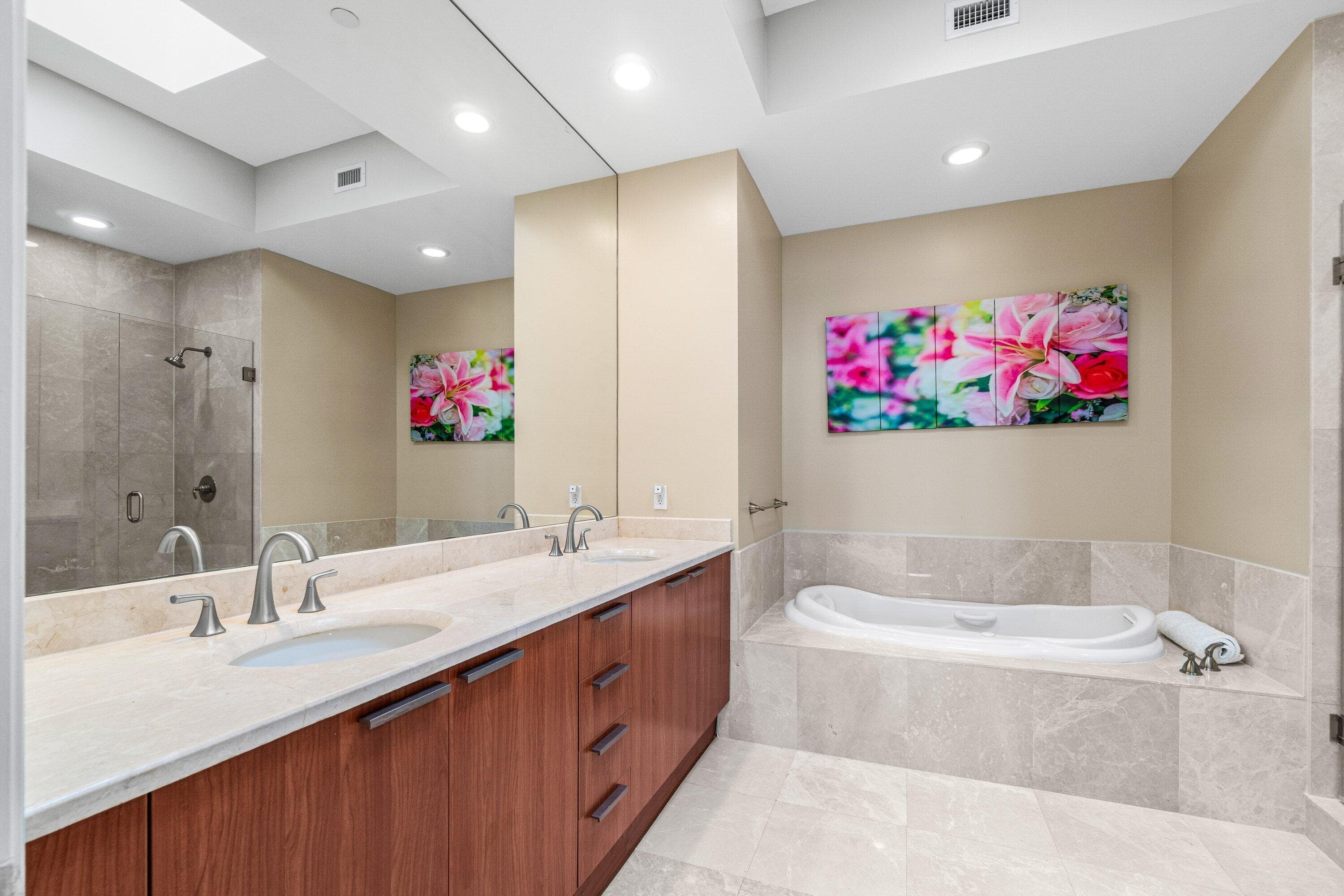 2650 Lake Shore Drive 2403, Riviera Beach, FL 33404 — photo 15 of 56