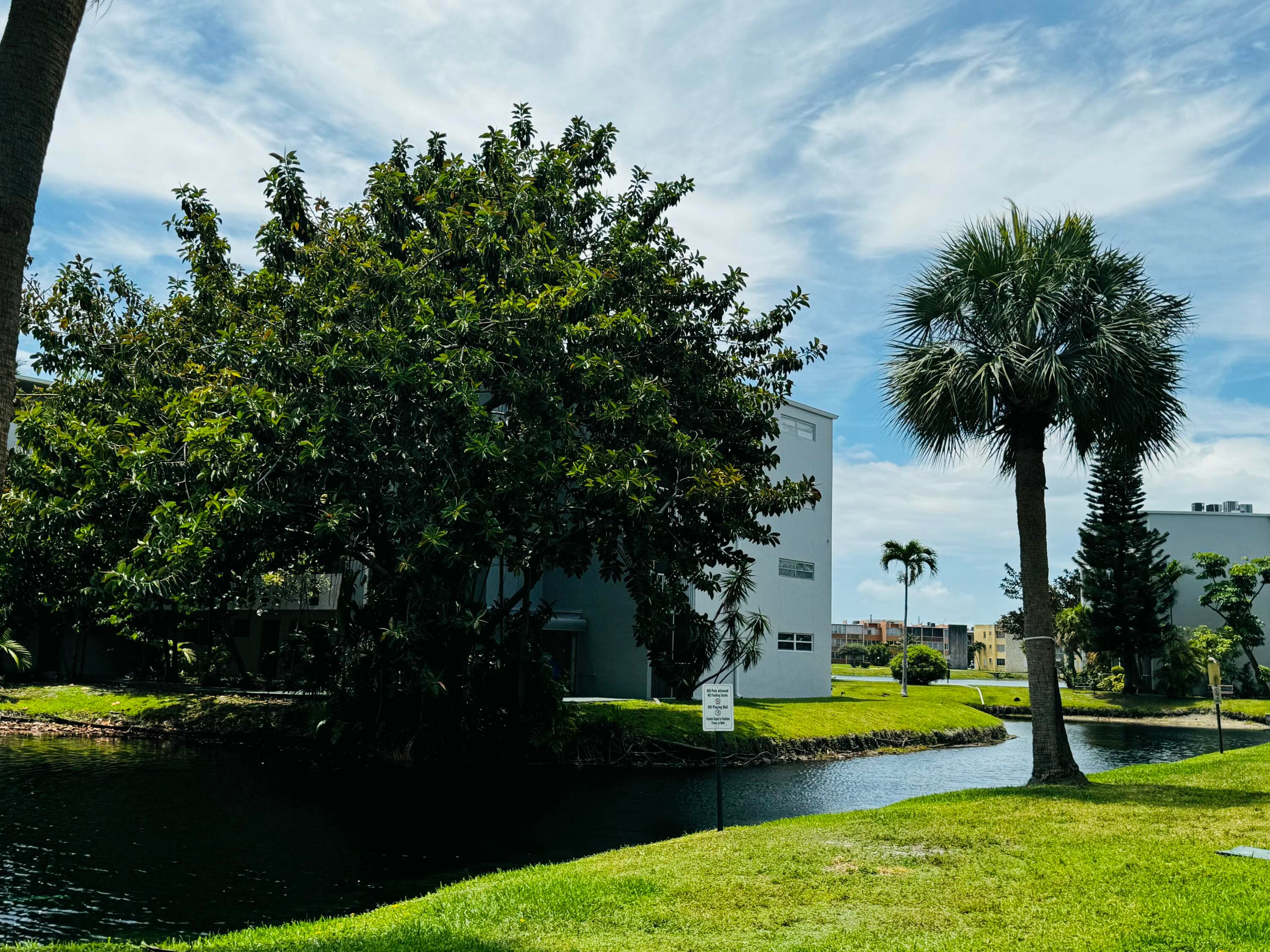 1660 NE 191st Street 404-1, Miami, FL 33179 — photo 30 of 34