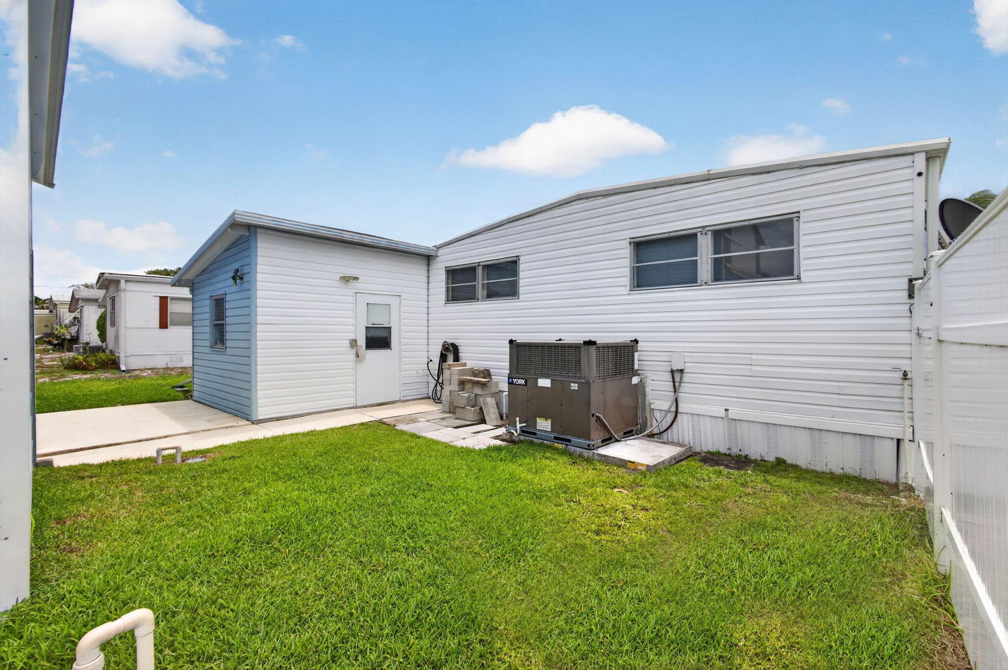 7102 SE Bluebird Circle, Hobe Sound, FL 33455 — photo 49 of 62