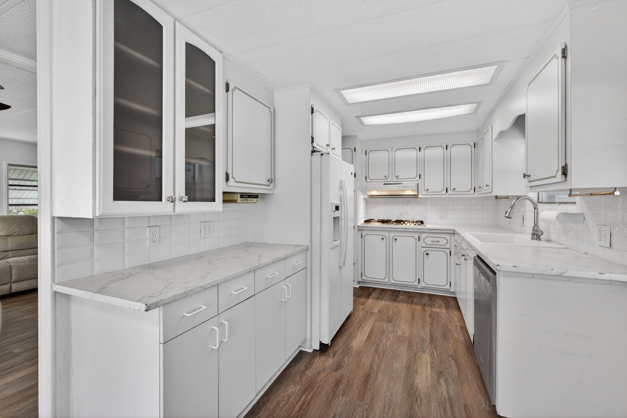 7102 SE Bluebird Circle, Hobe Sound, FL 33455 — photo 14 of 62