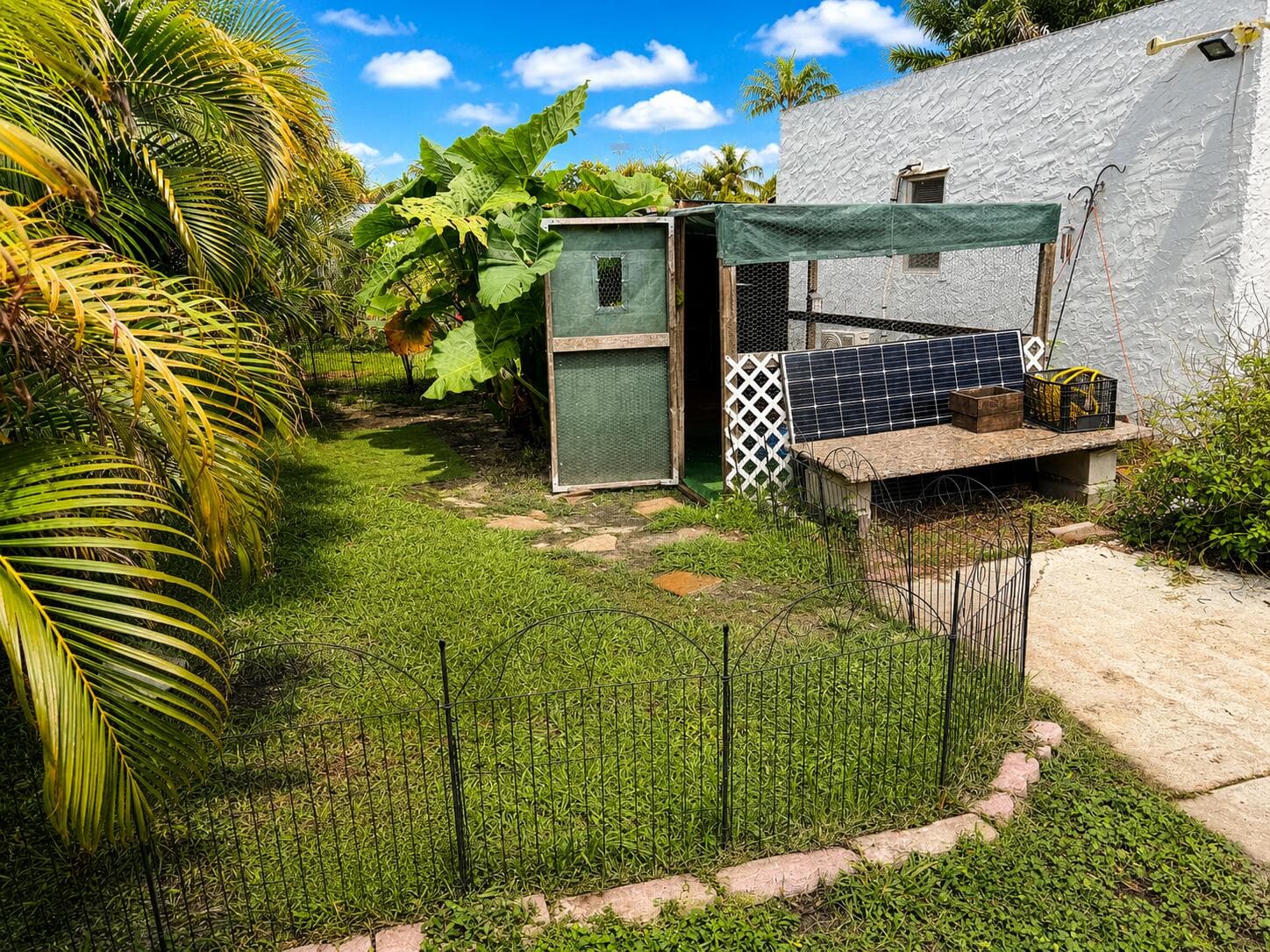 429 Greenbriar Drive, West Palm Beach, FL 33403 — photo 26 of 28