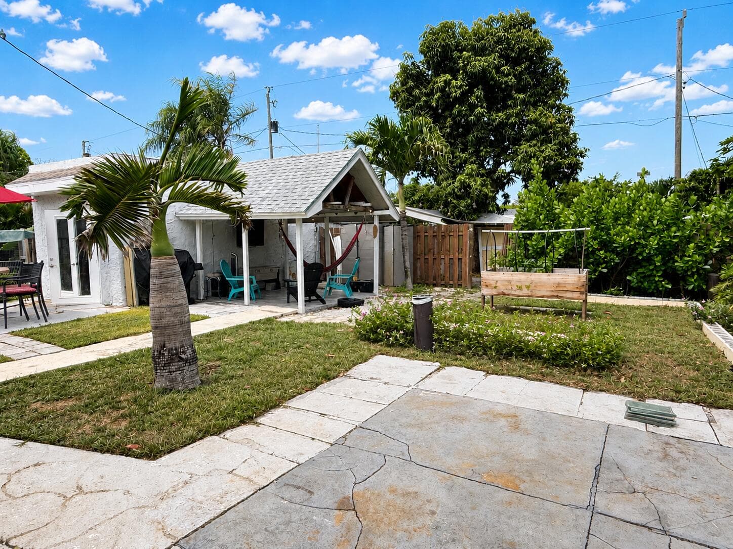429 Greenbriar Drive, West Palm Beach, FL 33403 — photo 22 of 28