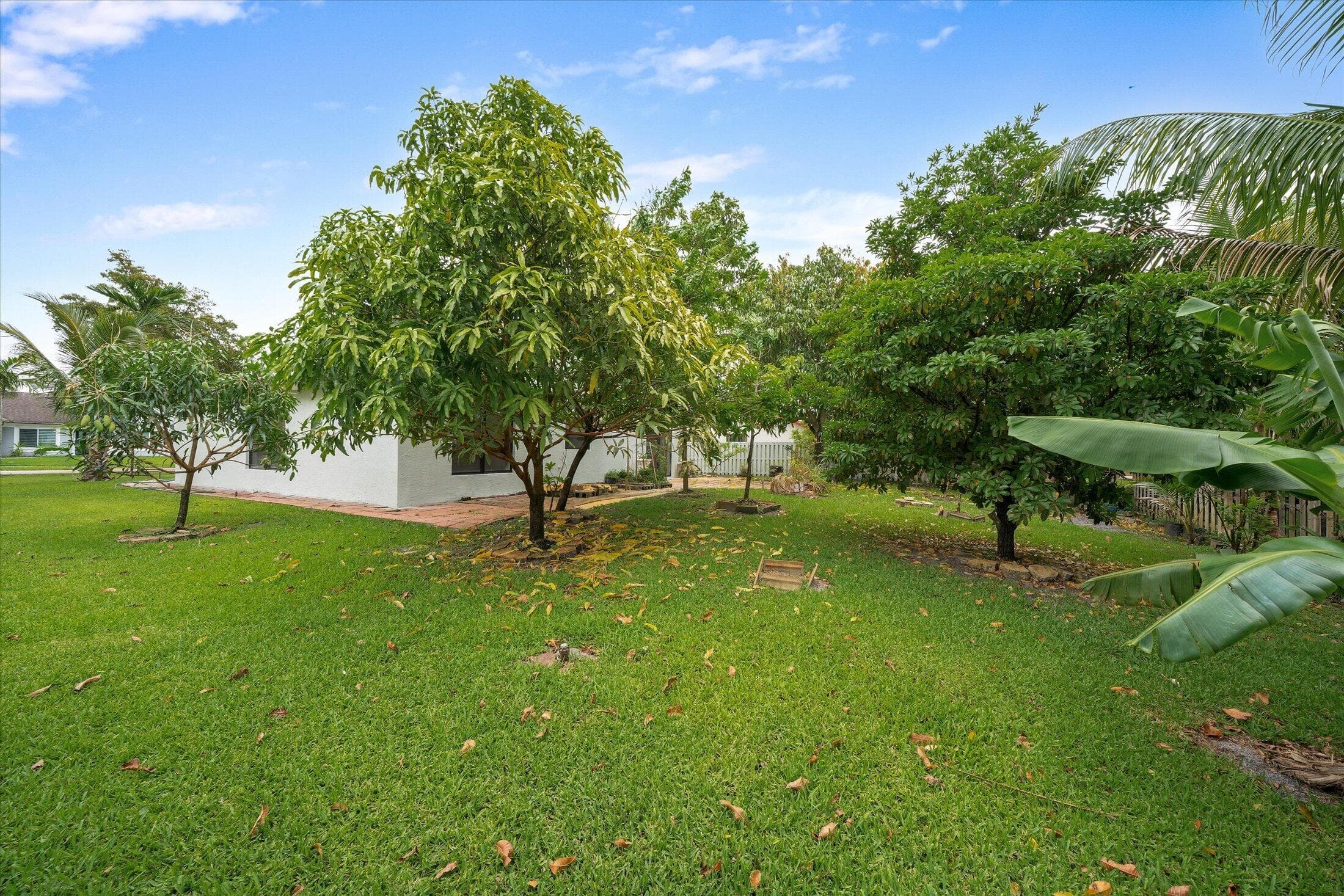2340 Fairmont Avenue, Miramar, FL 33025 — photo 28 of 35