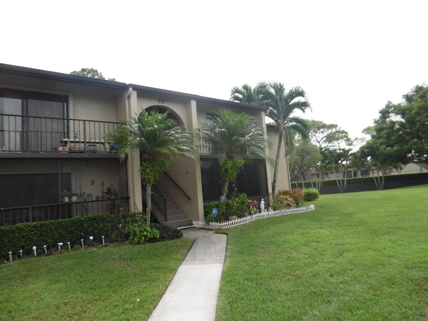 502 Shady Pine Way D2, Greenacres, FL 33415 — photo