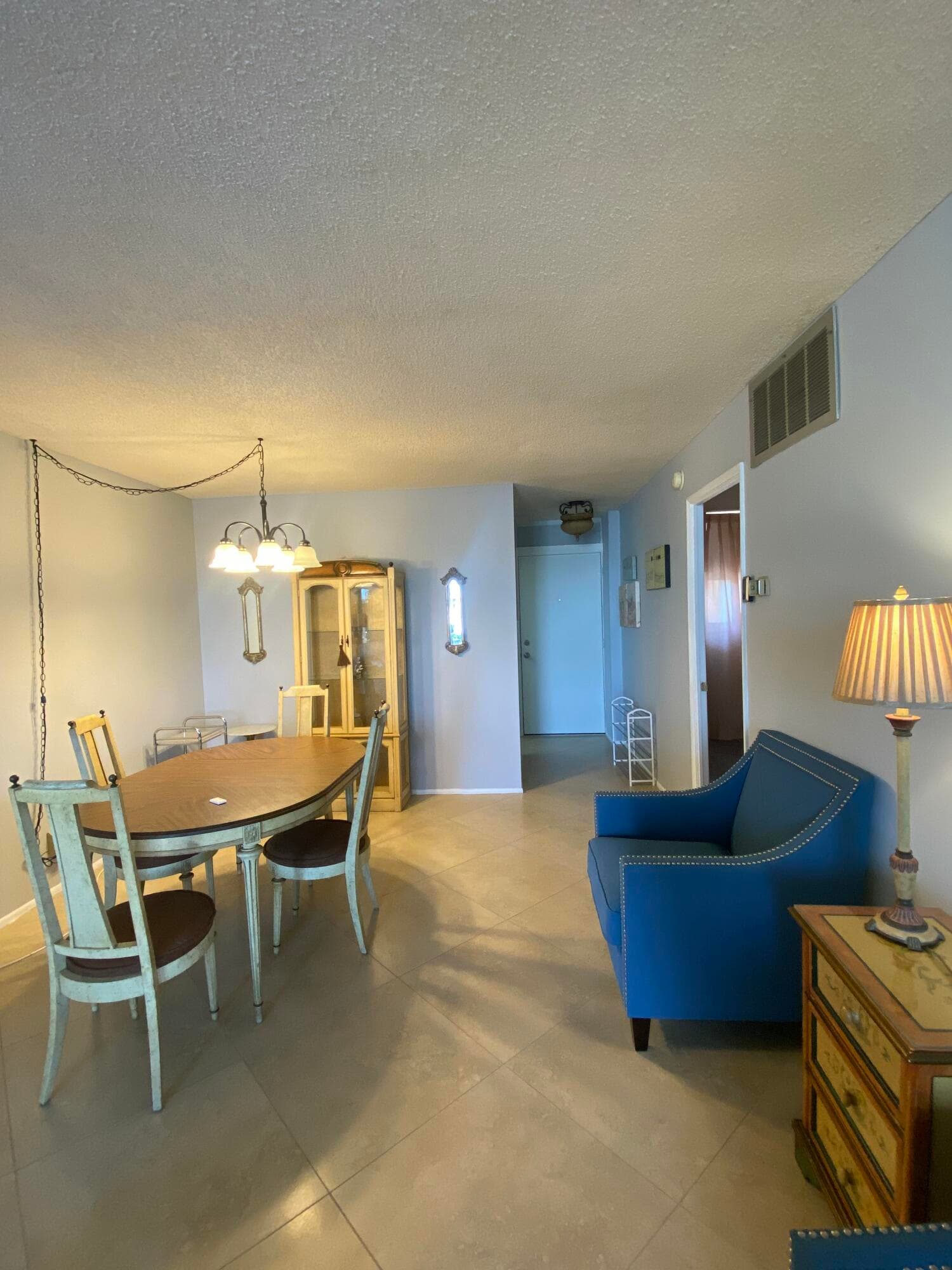 1731 SE 15th Street 202, Fort Lauderdale, FL 33316 — photo 4 of 15