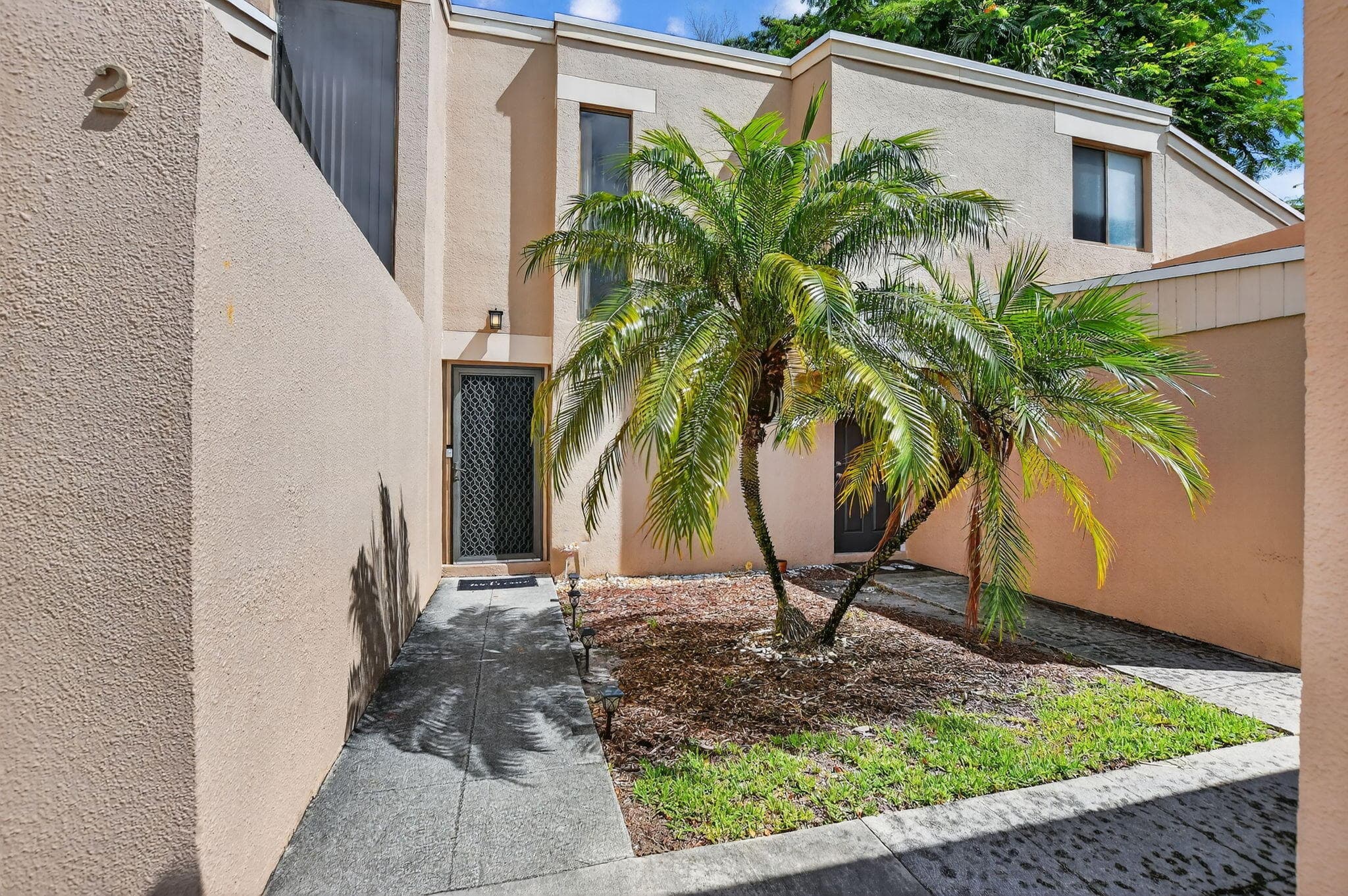 1061 NW 13th Street 2, Boca Raton, FL 33486 — photo 1 of 37