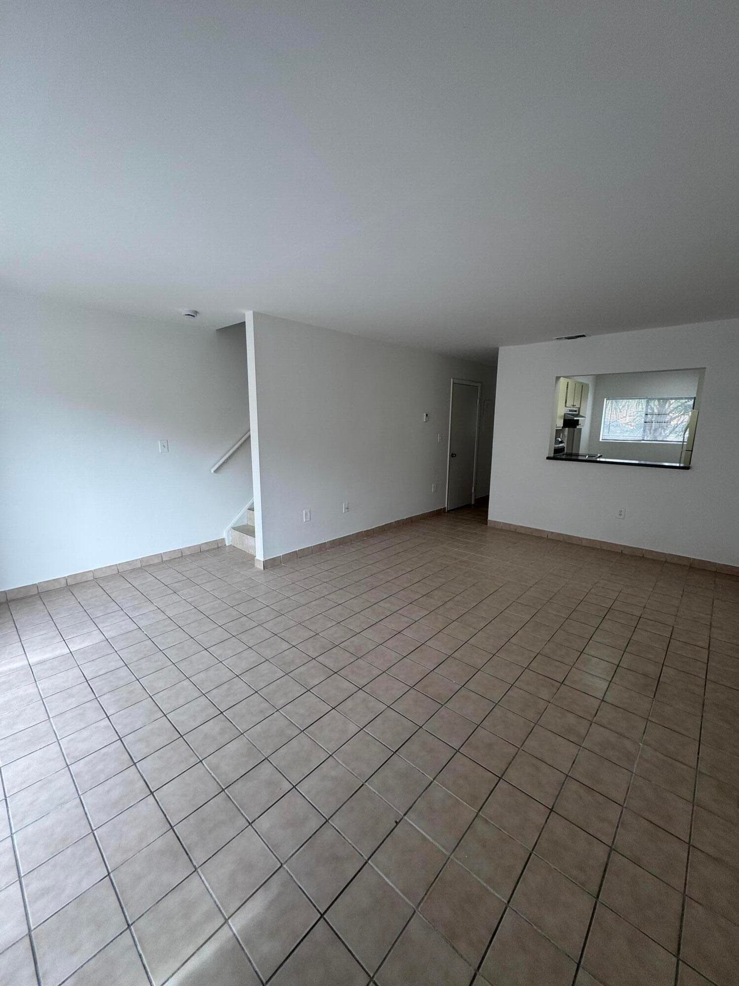 417 E Palm Cir Circle E 417, Pembroke Pines, FL 33025 — photo 10 of 20