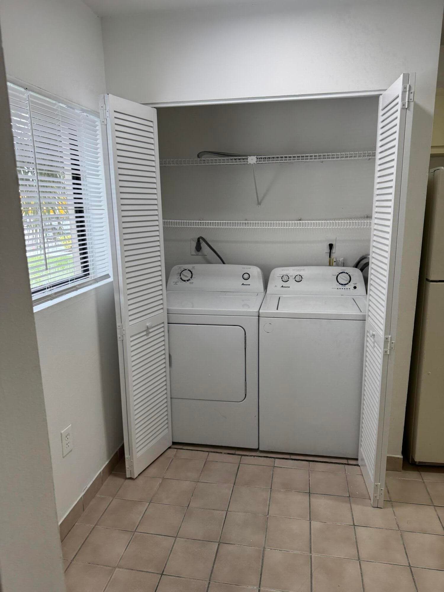 417 E Palm Cir Circle E 417, Pembroke Pines, FL 33025 — photo 13 of 20