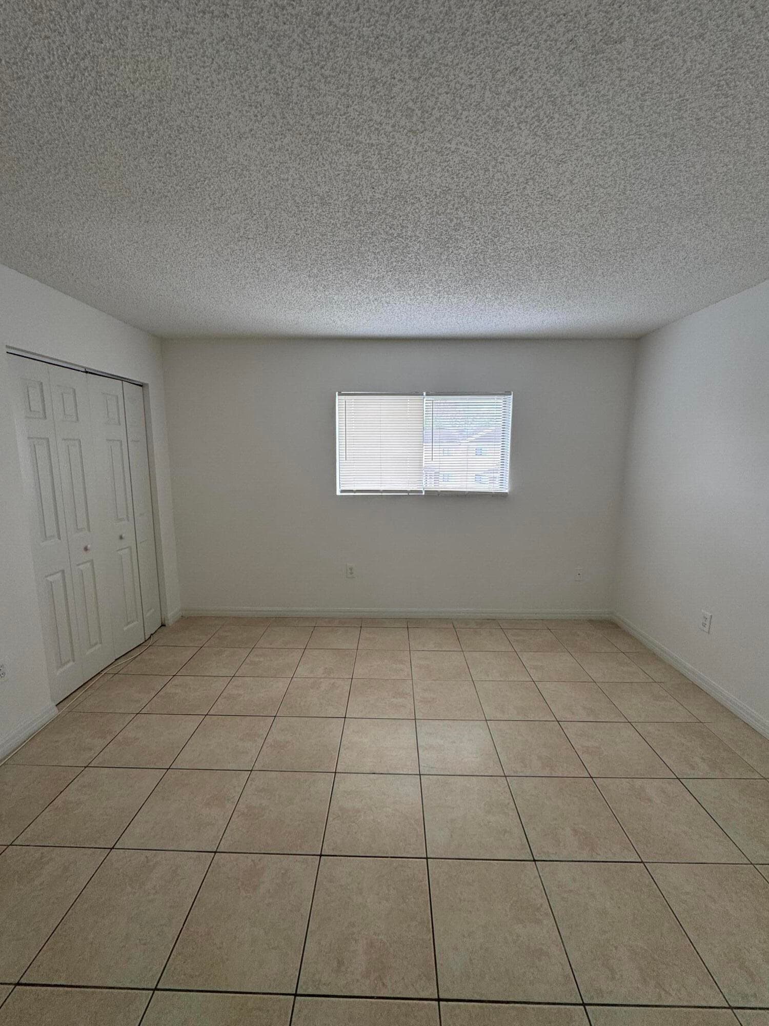 417 E Palm Cir Circle E 417, Pembroke Pines, FL 33025 — photo 18 of 20