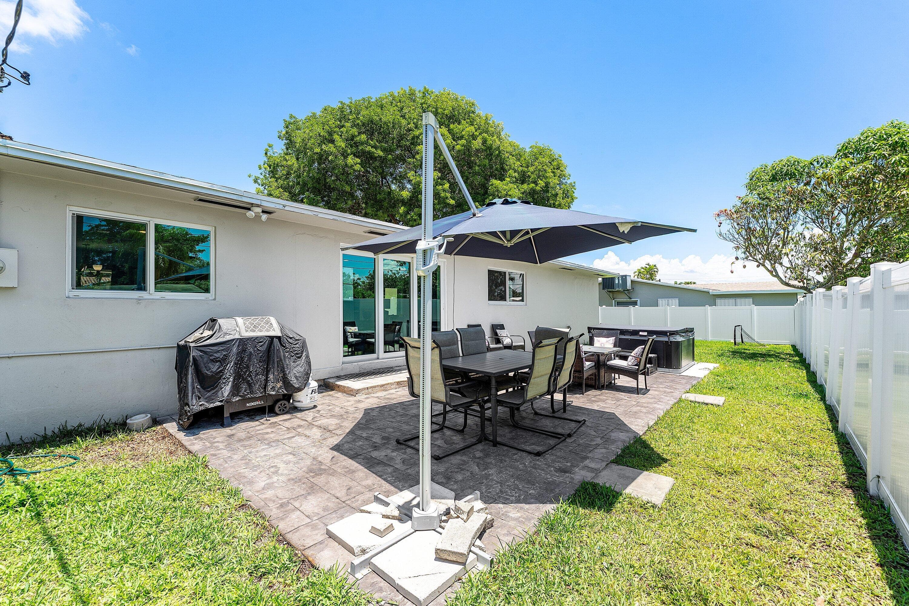 214 SE 5th Street, Dania Beach, FL 33004 — photo 31 of 40