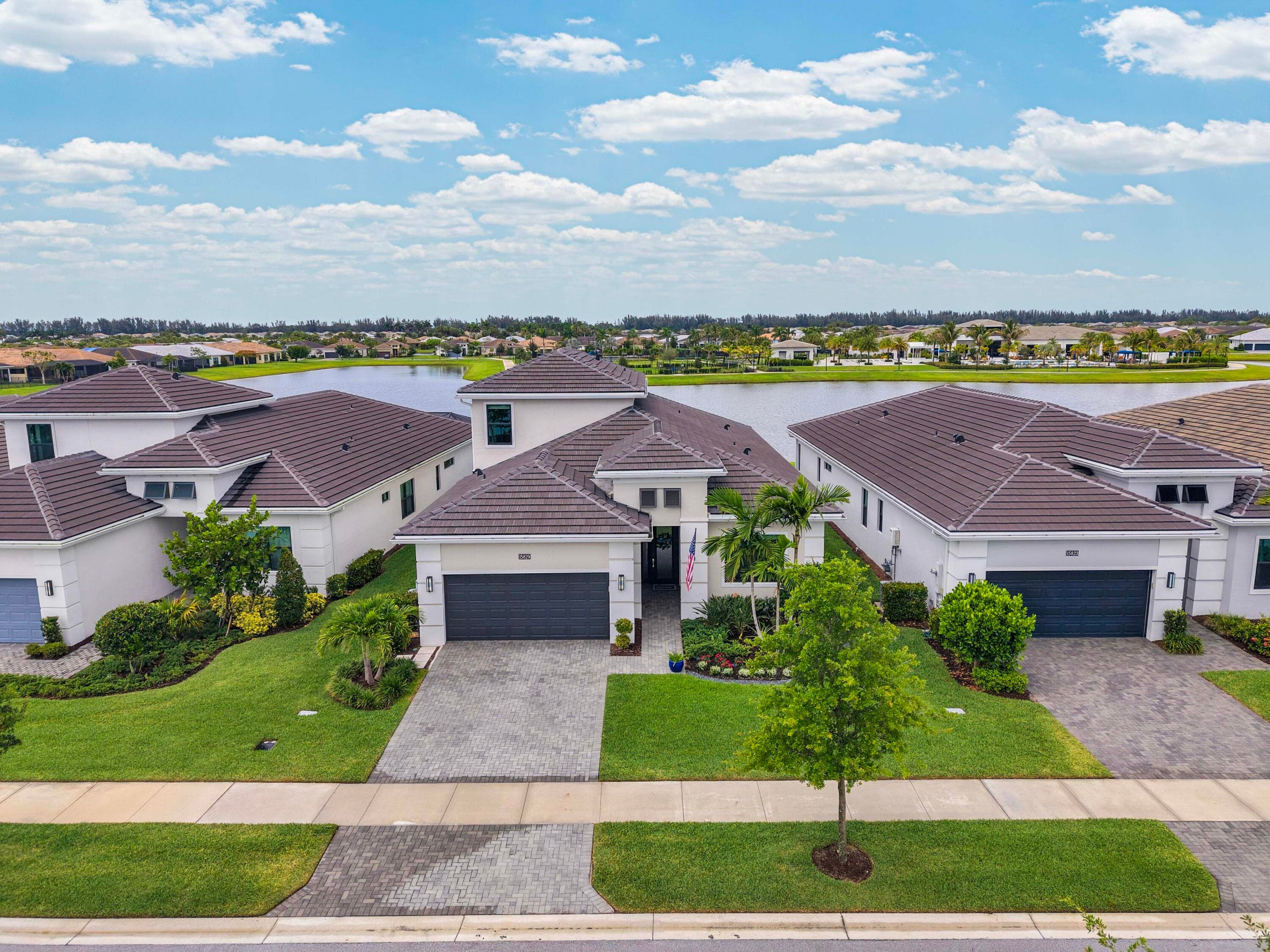 15829 Key Biscayne Lane, Westlake, FL 33470 — photo 2 of 41