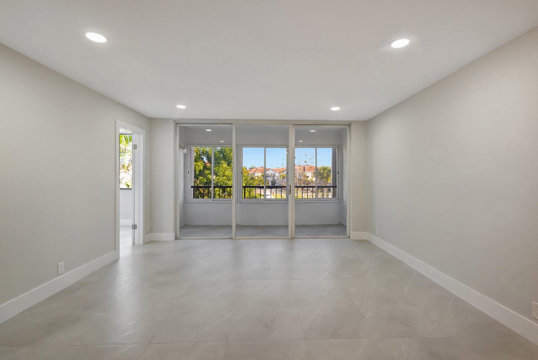 4090 Tivoli Court 208, Lake Worth, FL 33467 — photo 12 of 27