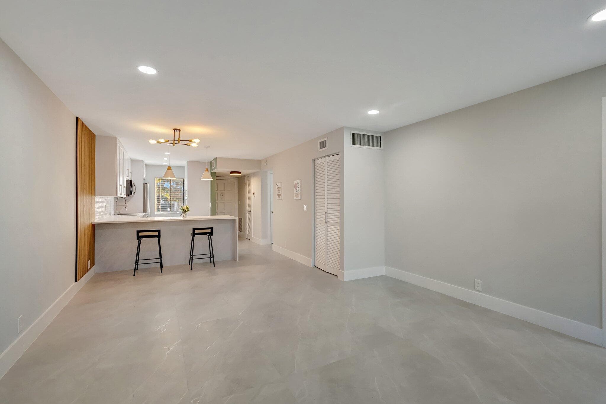 4090 Tivoli Court 208, Lake Worth, FL 33467 — photo 11 of 27