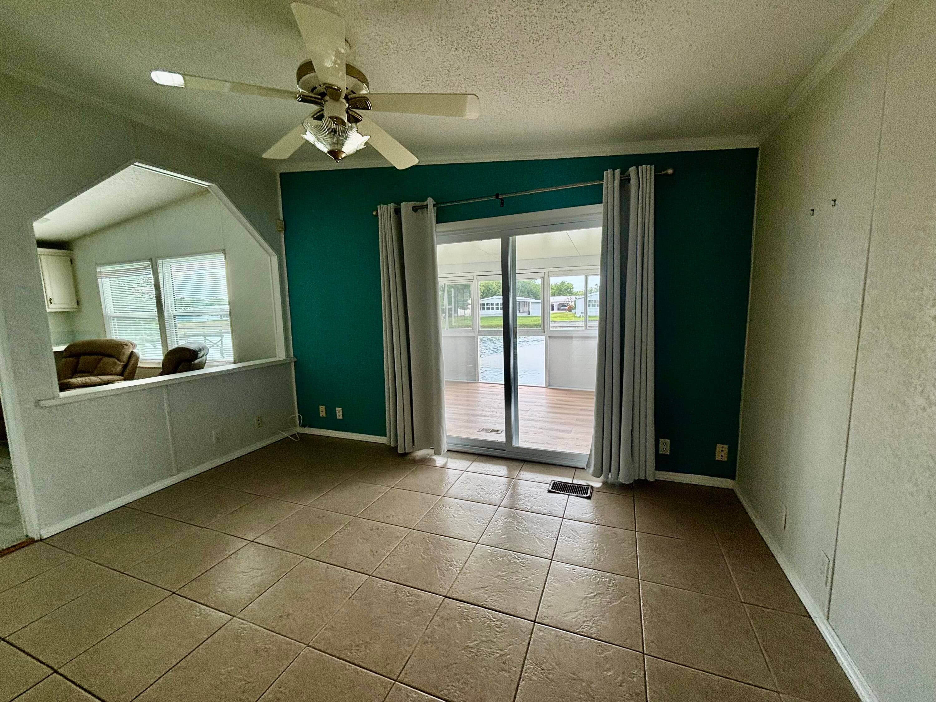 1586 SW 35th Circle, Okeechobee, FL 34974 — photo 11 of 16