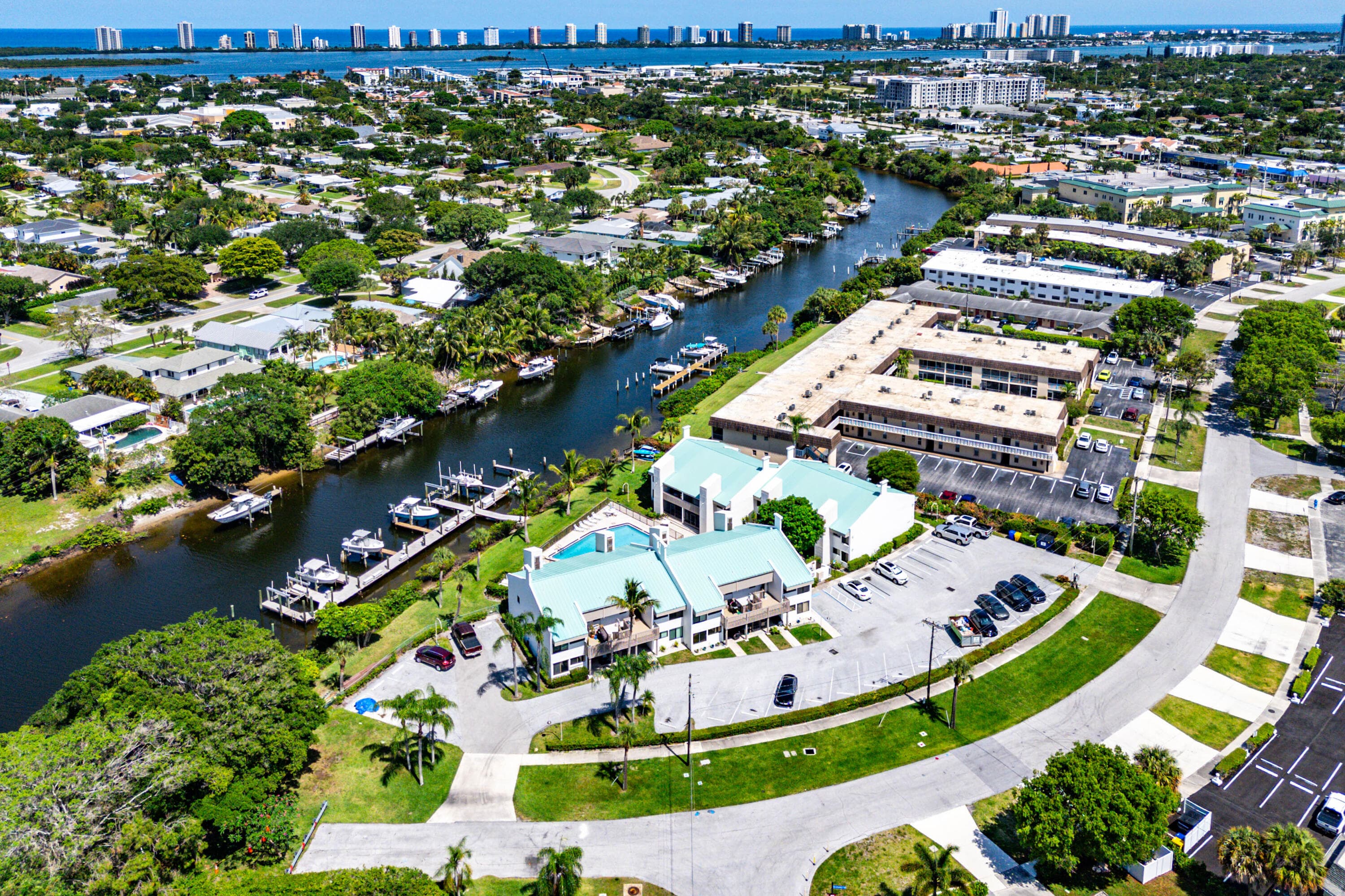 412 Southwind Drive B2, North Palm Beach, FL 33408 — photo 35 of 41
