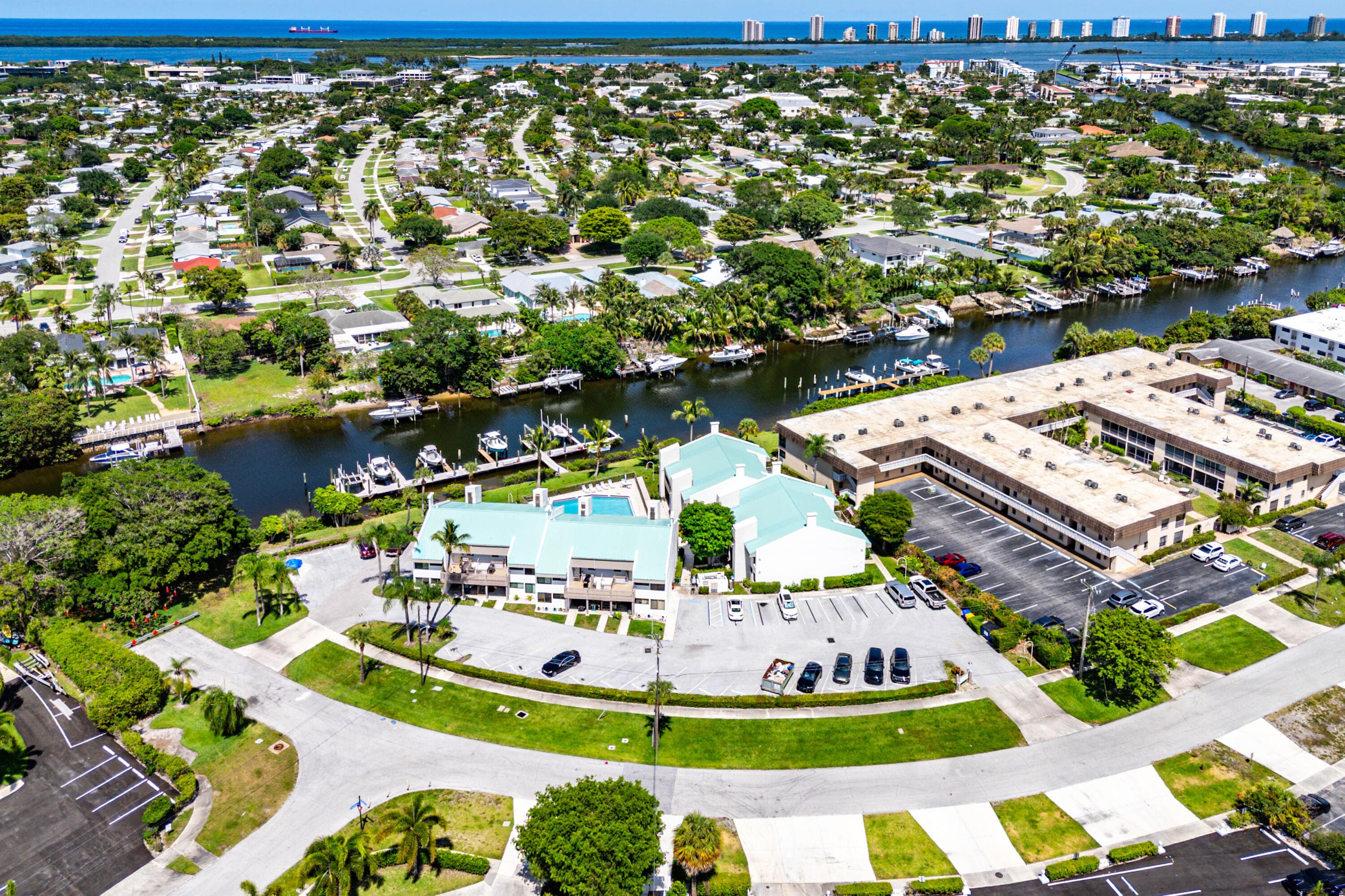 412 Southwind Drive B2, North Palm Beach, FL 33408 — photo 36 of 41