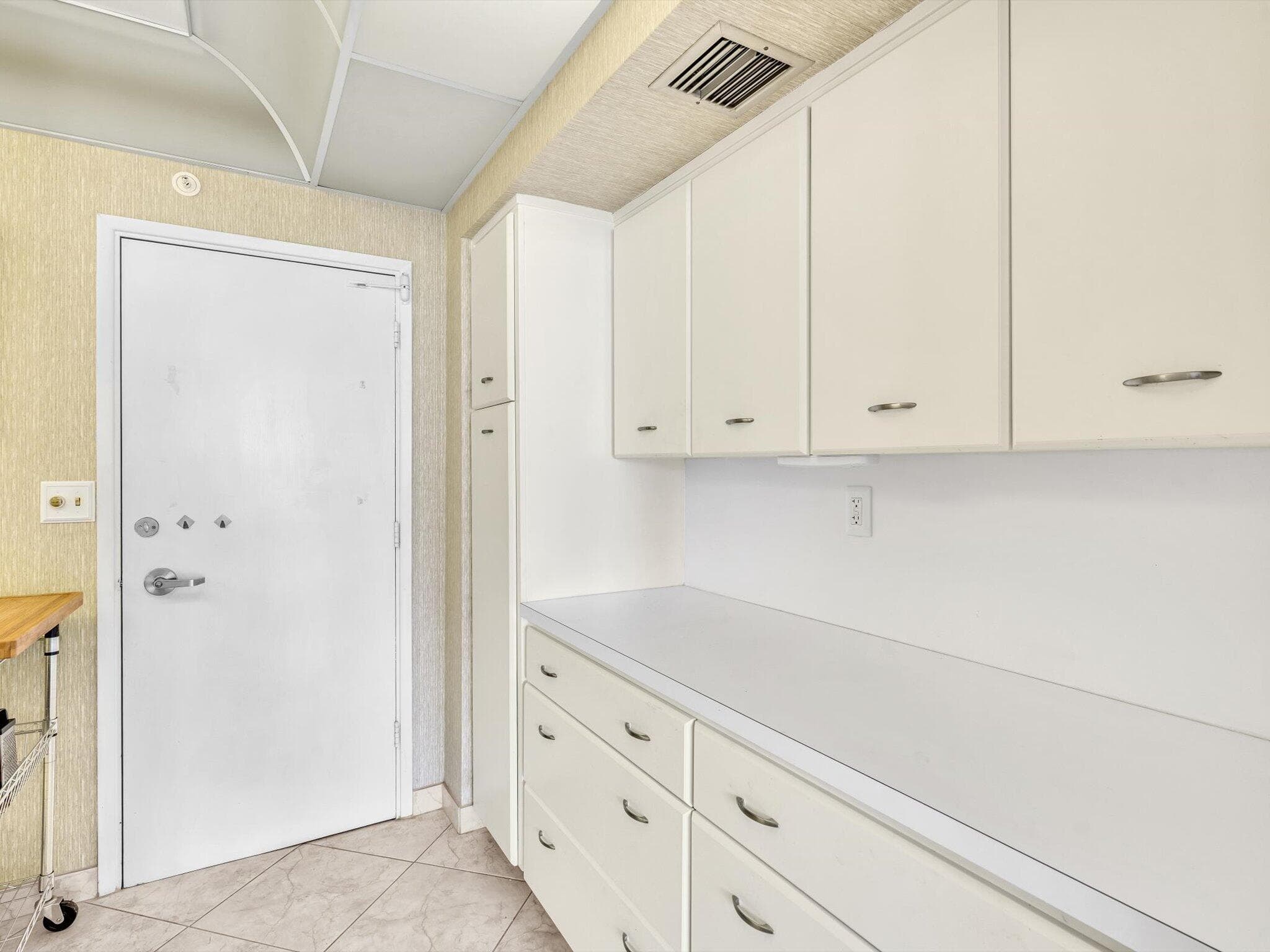 3300 NE 36th Street 721, Fort Lauderdale, FL 33308 — photo 14 of 47
