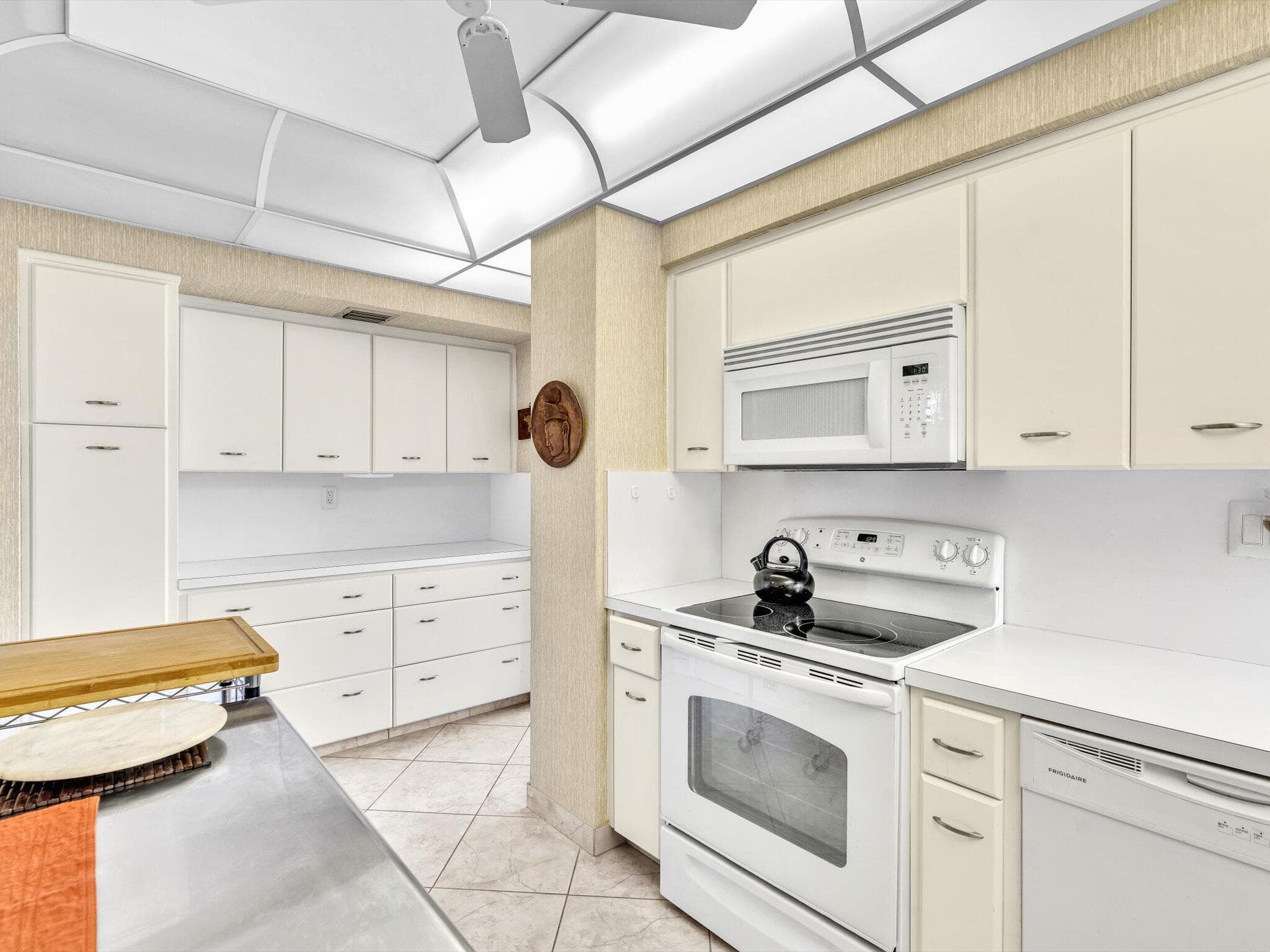 3300 NE 36th Street 721, Fort Lauderdale, FL 33308 — photo 18 of 47