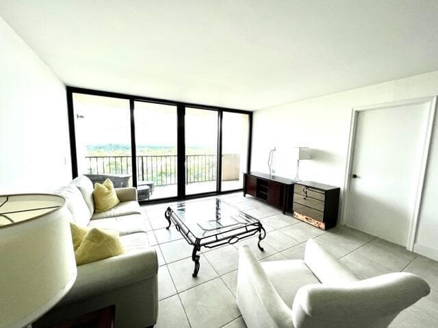 5600 N Flagler Drive 1803, West Palm Beach, FL 33407 — photo 5 of 38
