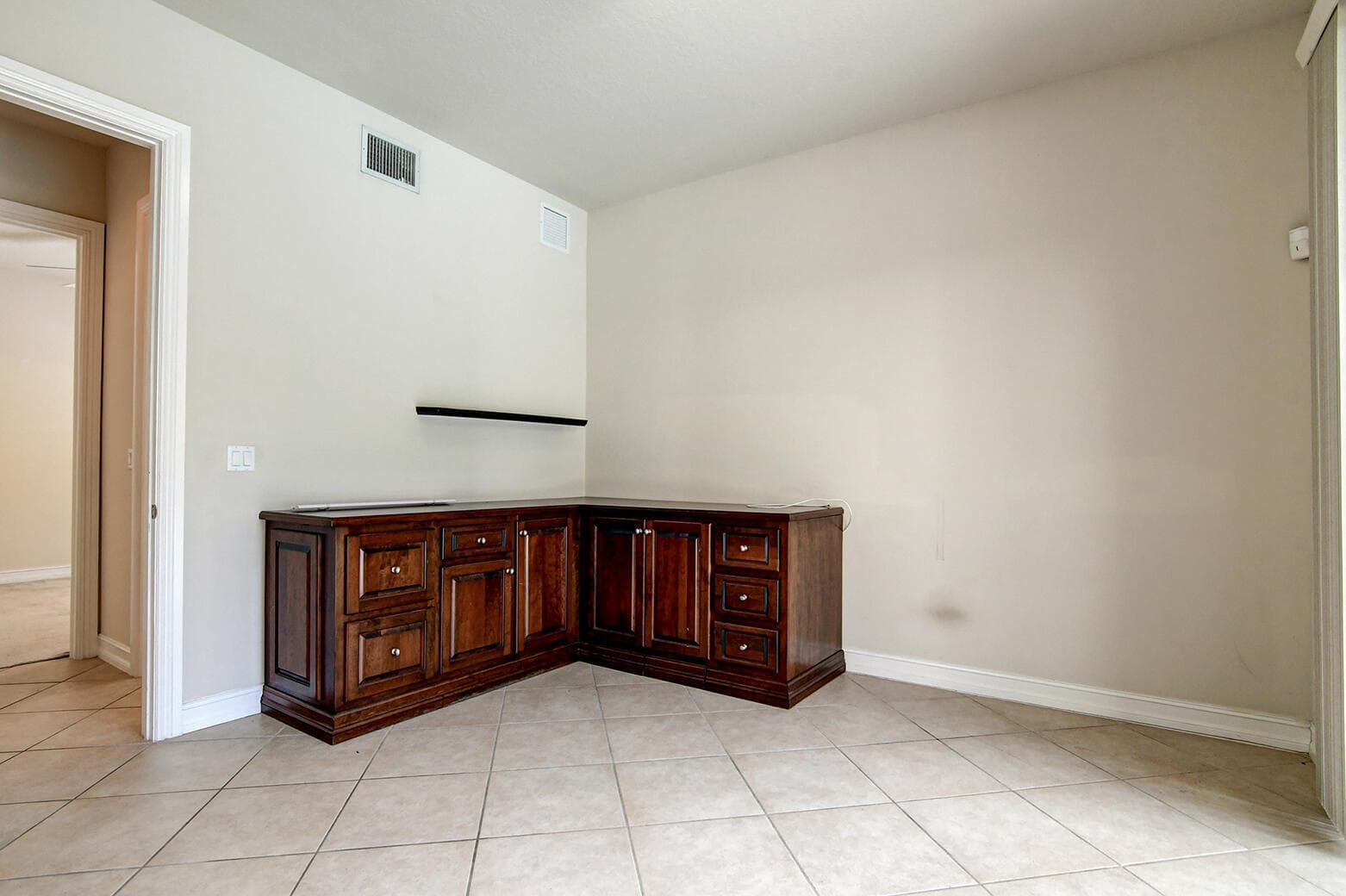 670 Edgebrook Lane, West Palm Beach, FL 33411 — photo 23 of 79