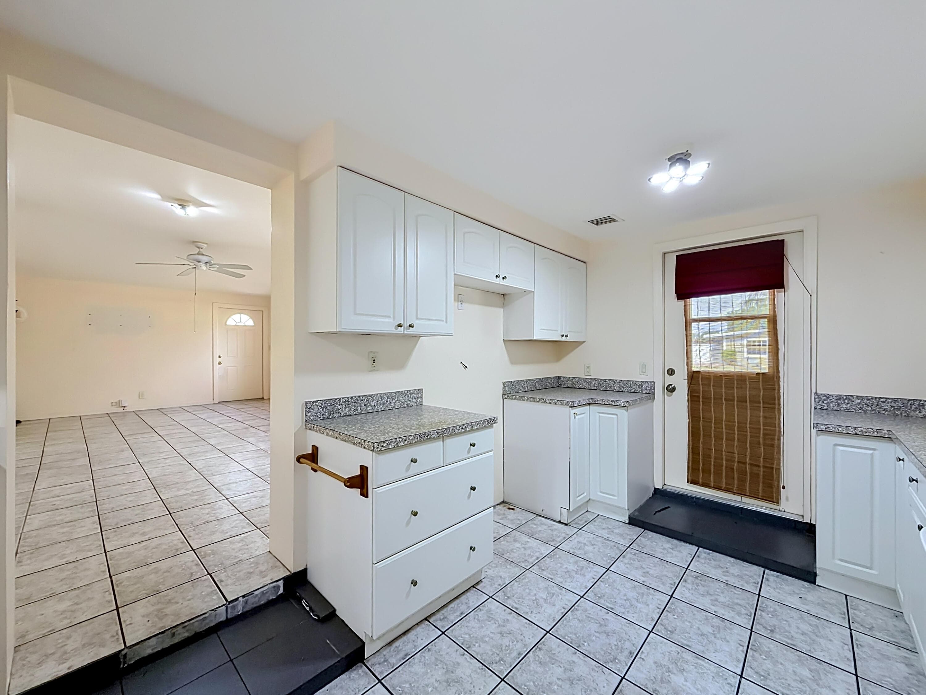 2066 Tarragon Road, West Palm Beach, FL 33415 — photo 15 of 35