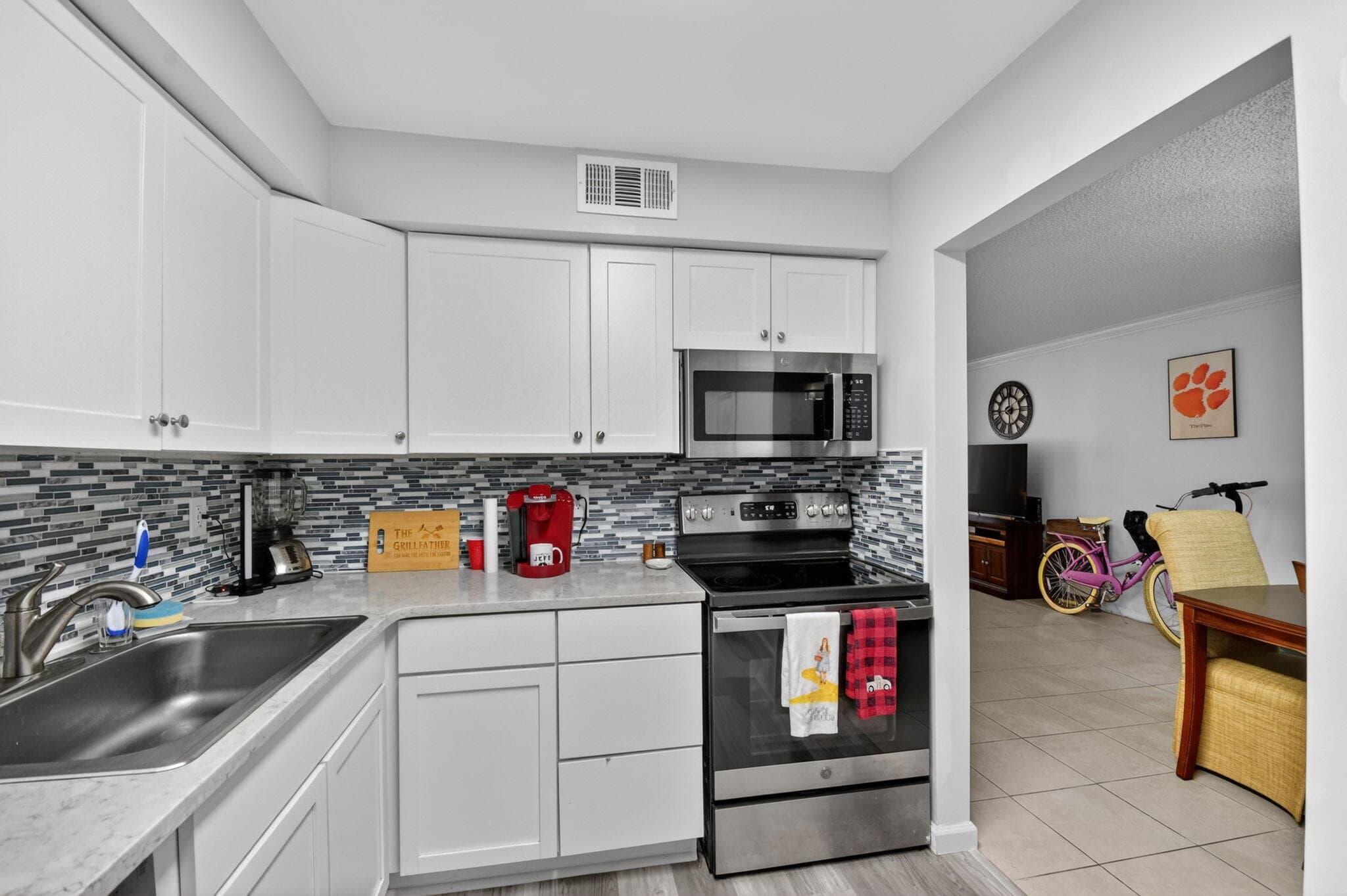 9810 Pineapple Tree, Drive 103, Boynton Beach, FL 33436 — photo 14 of 56