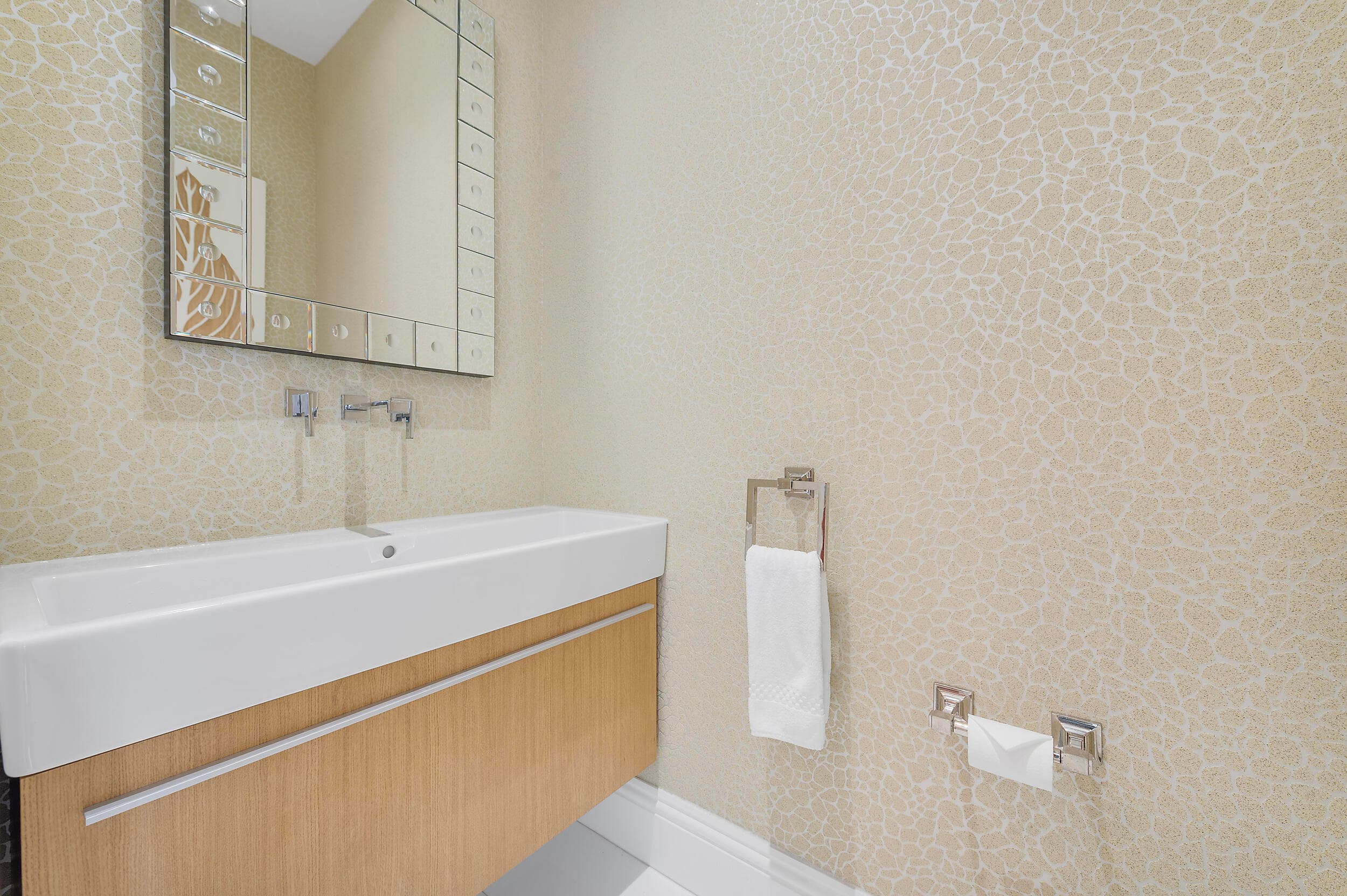 2700 N Ocean Drive Ph4b, Singer Island, FL 33404 — photo 7 of 25