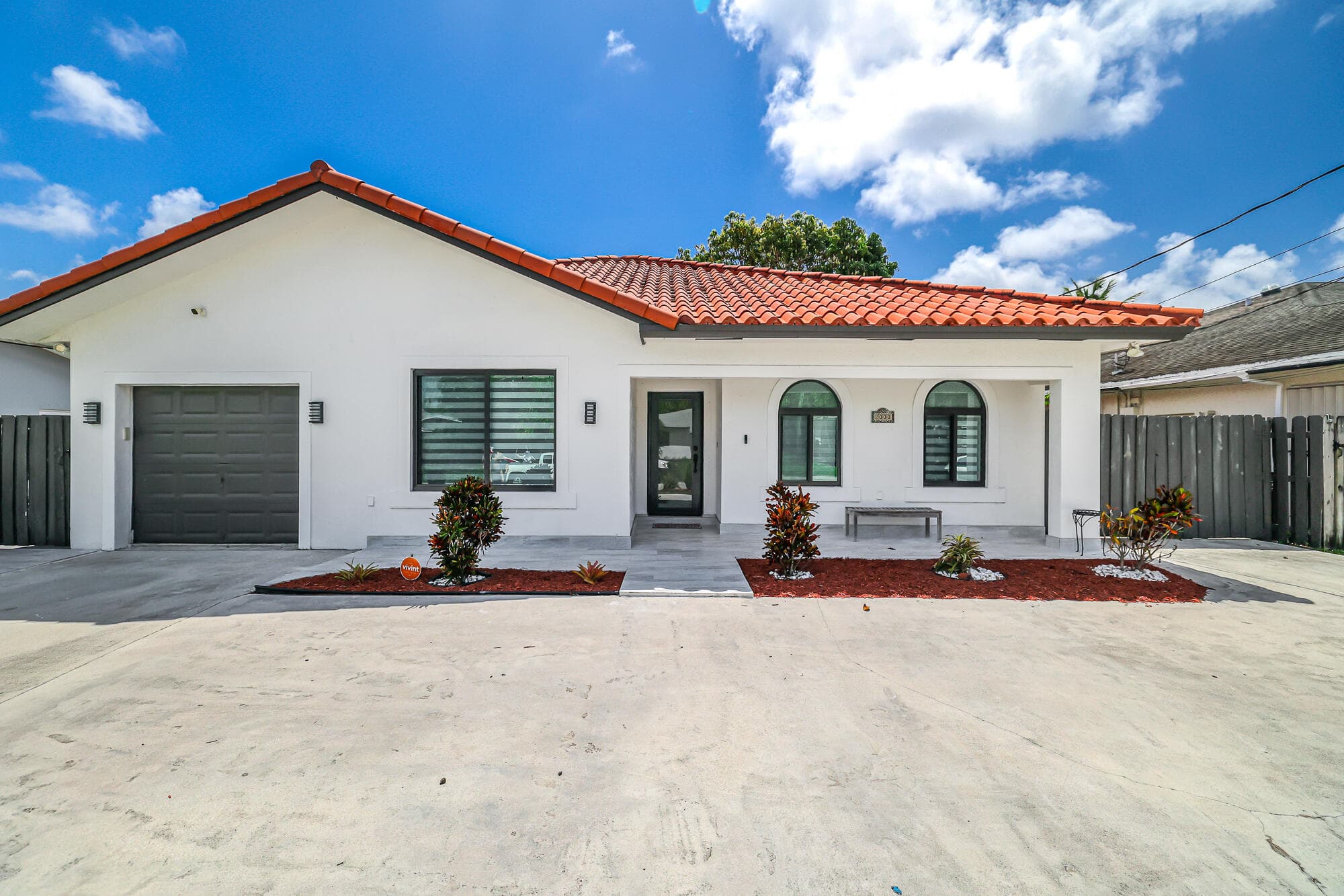 2000 SW 28th Avenue, Fort Lauderdale, FL 33312 — photo 4 of 36