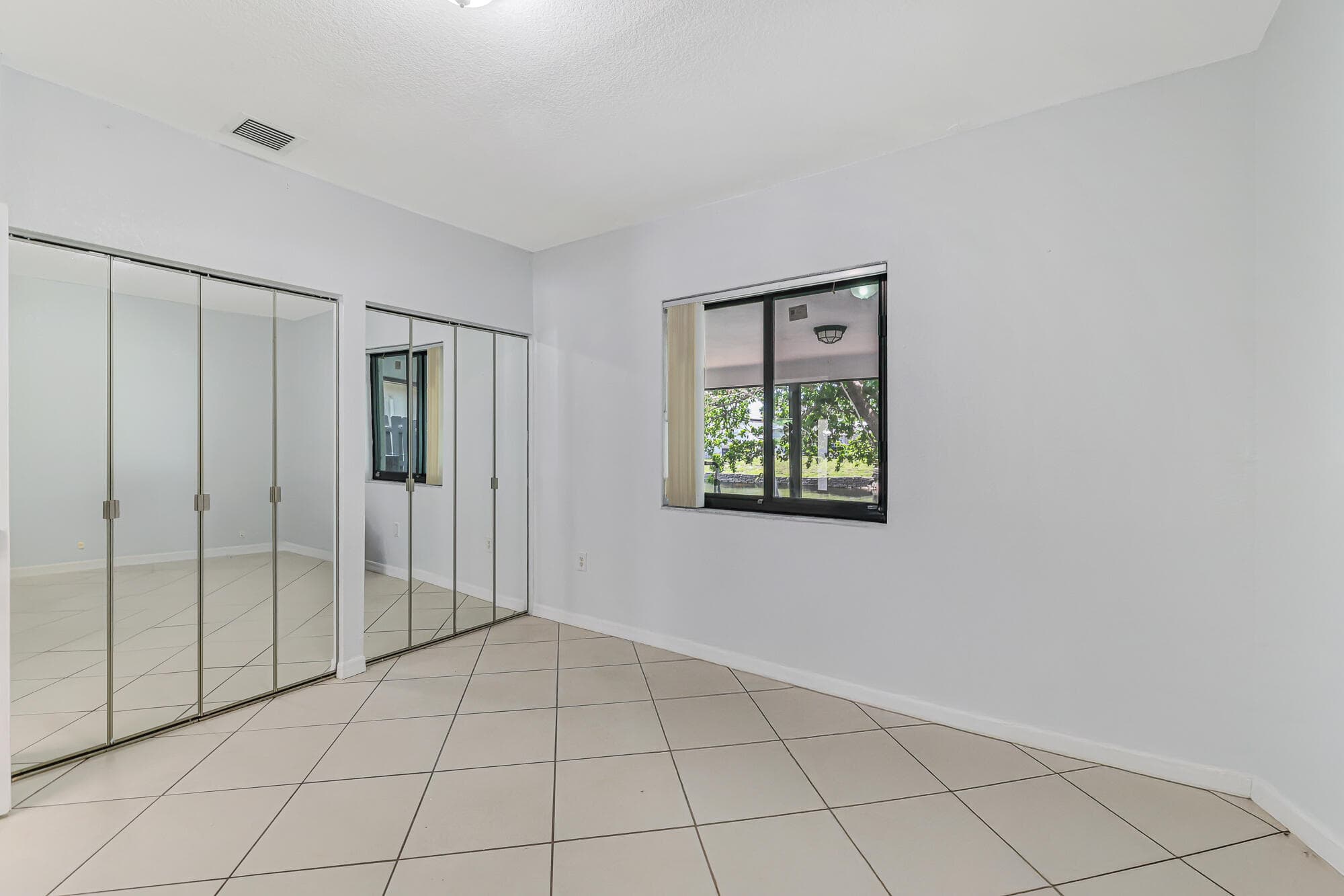 2000 SW 28th Avenue, Fort Lauderdale, FL 33312 — photo 17 of 36