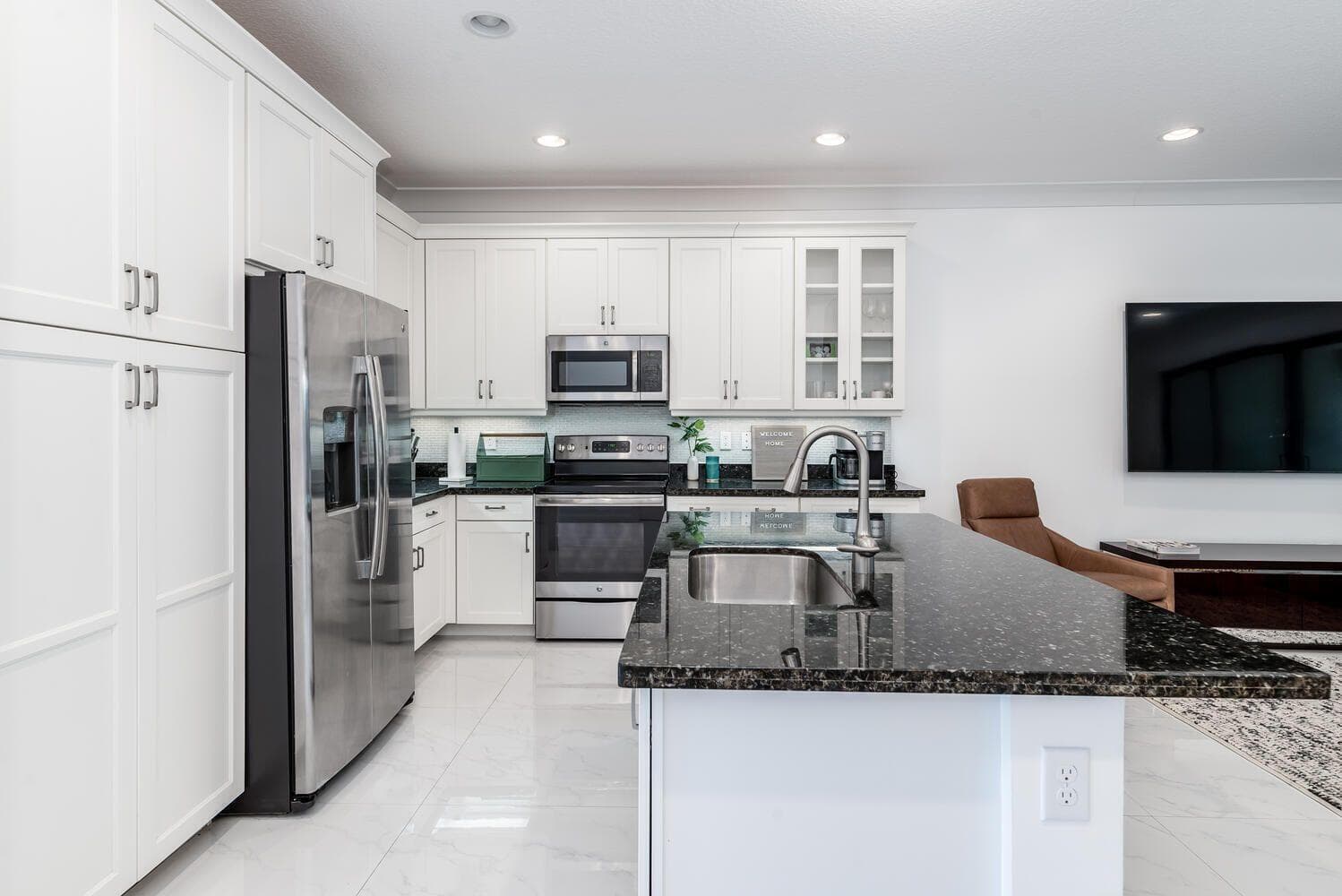 8092 Lemon Serpentine Lane, Delray Beach, FL 33446 — photo 5 of 25