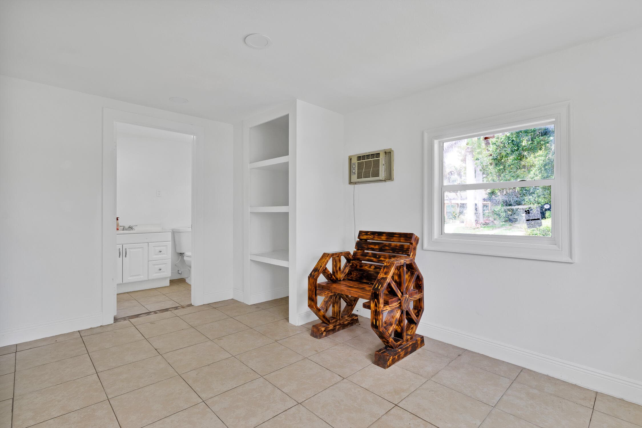 775 SW 4th Pl Place SW, Vero Beach, FL 32962 — photo 14 of 29