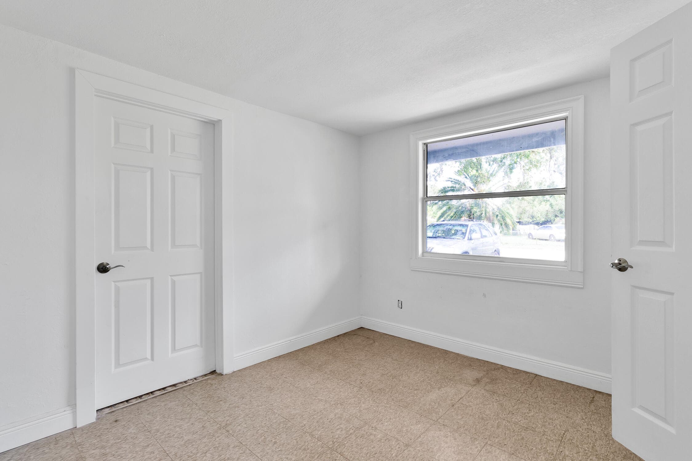 775 SW 4th Pl Place SW, Vero Beach, FL 32962 — photo 16 of 29