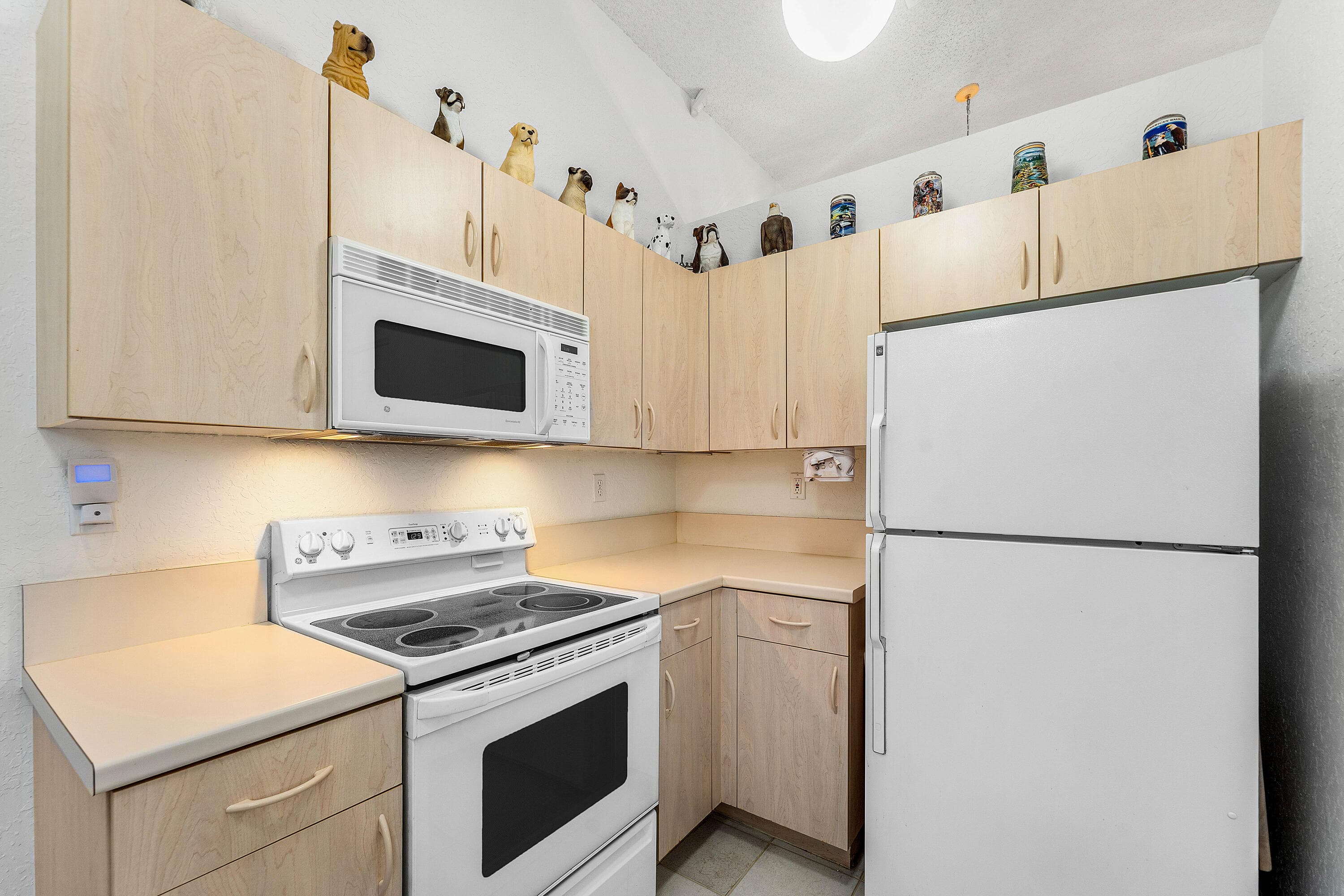 4927 NW 55th Boulevard, Coconut Creek, FL 33073 — photo 15 of 49