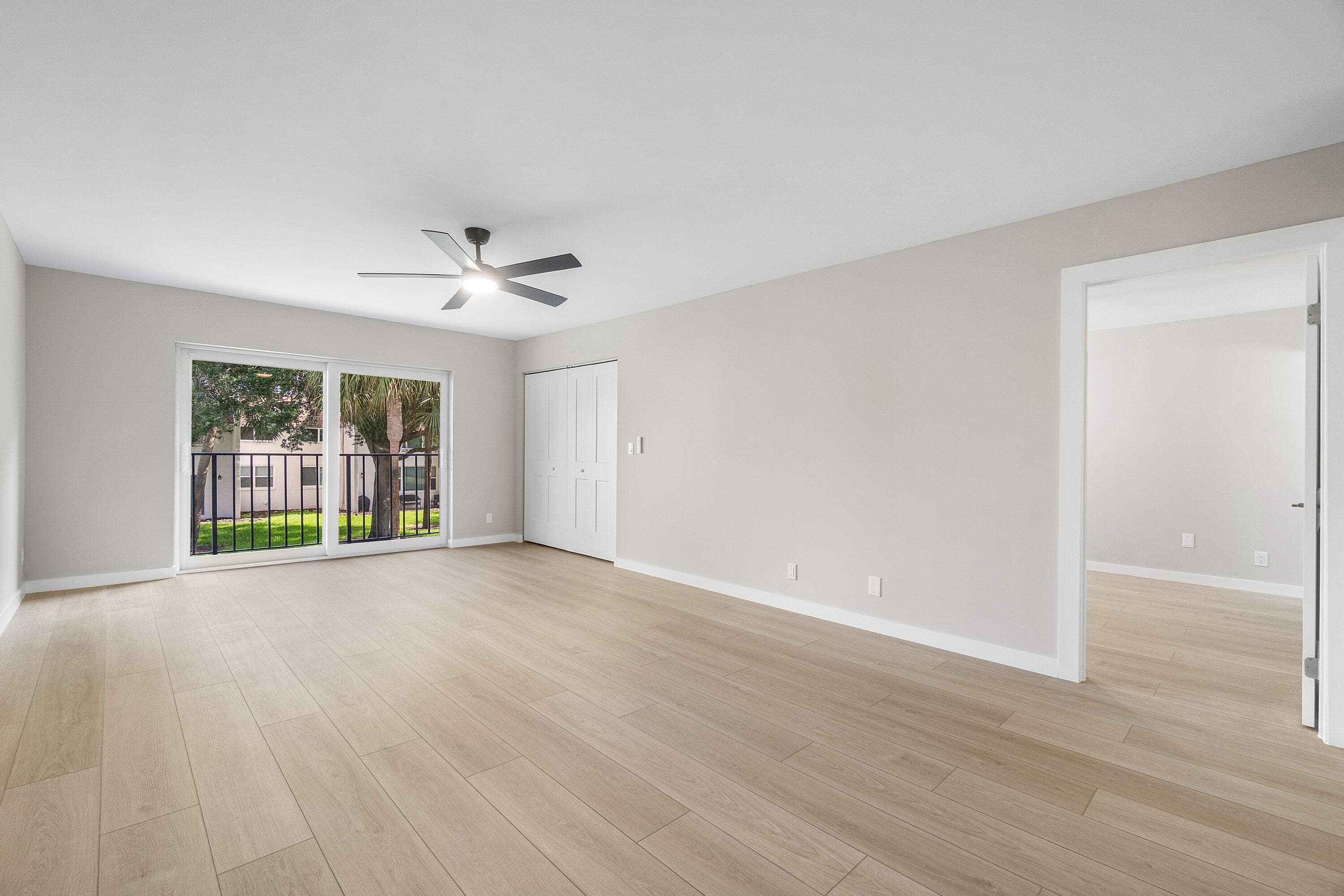 2905 SW 22nd Avenue 2020, Delray Beach, FL 33445 — photo 9 of 40