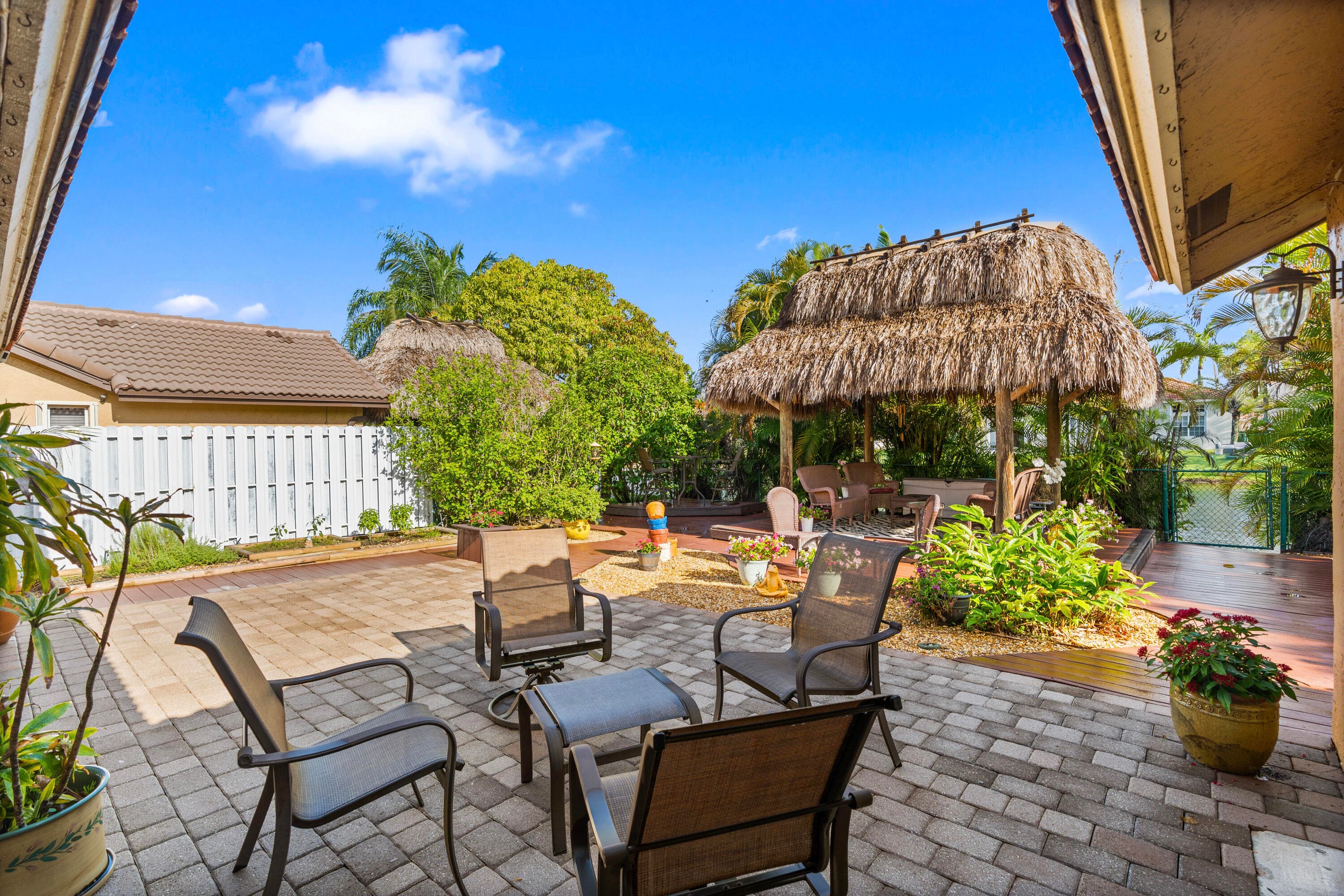 16321 NW 11th Street, Pembroke Pines, FL 33028 — photo 7 of 43