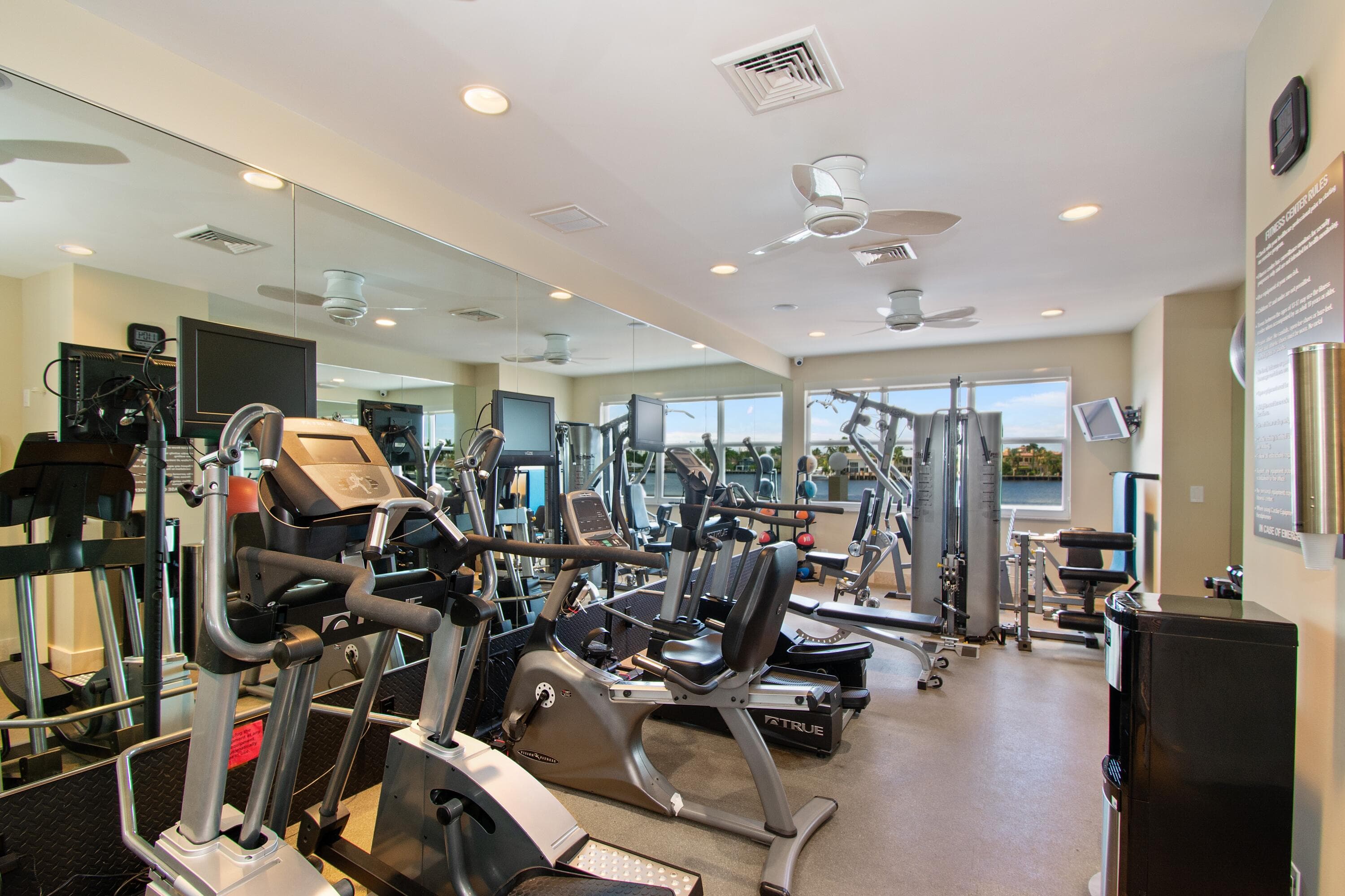 511 Bayshore Drive 206, Fort Lauderdale, FL 33304 — photo 20 of 23