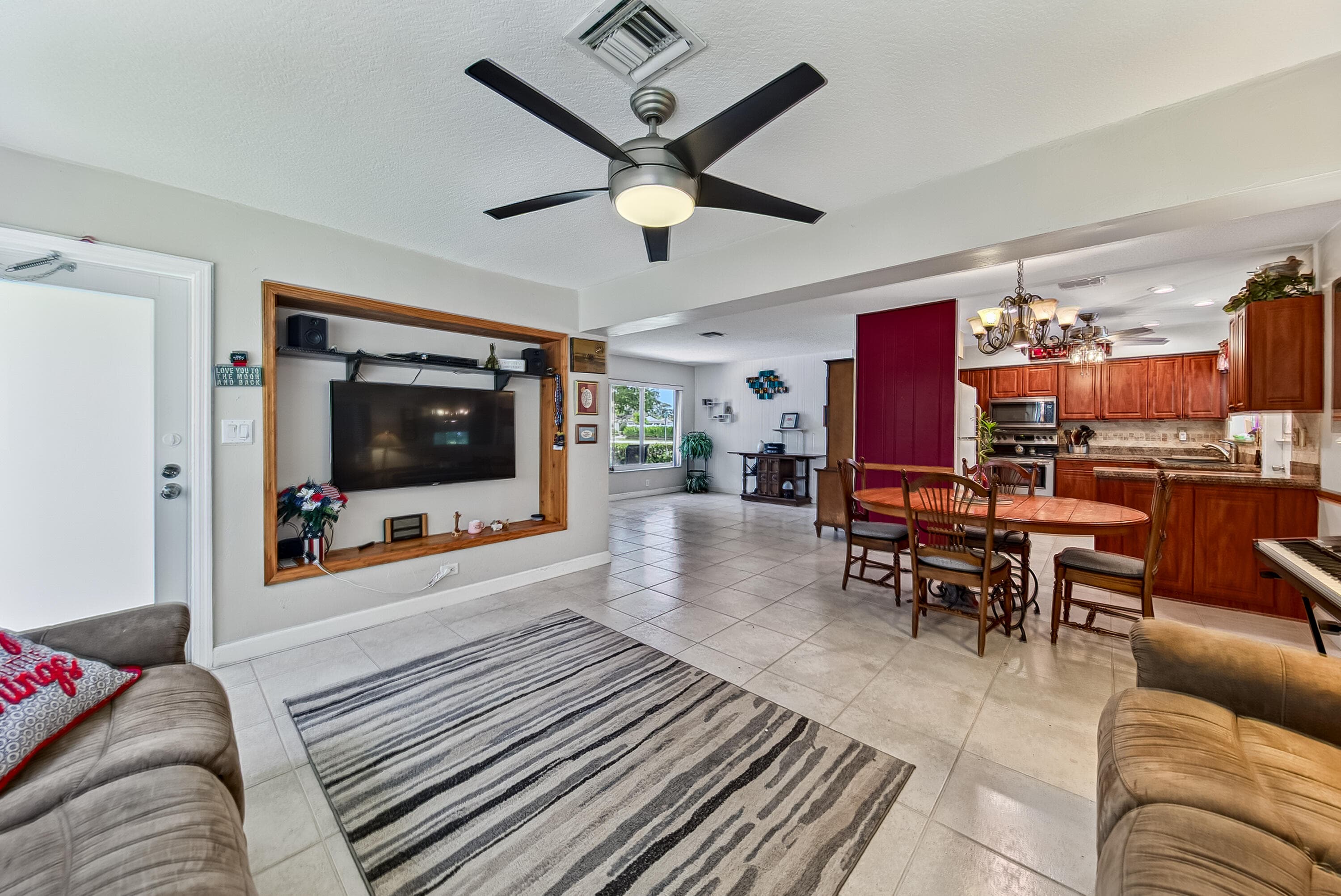 1131 SW 3rd Terrace, Pompano Beach, FL 33060 — photo 19 of 35