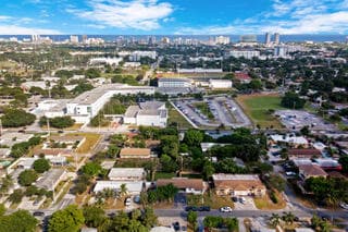508 NE 12th Avenue, Pompano Beach, FL 33060 — photo 19 of 21
