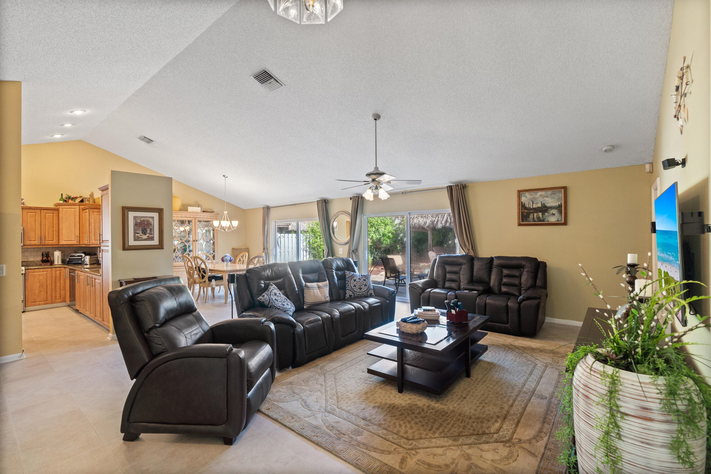 16321 NW 11th Street, Pembroke Pines, FL 33028 — photo 23 of 43