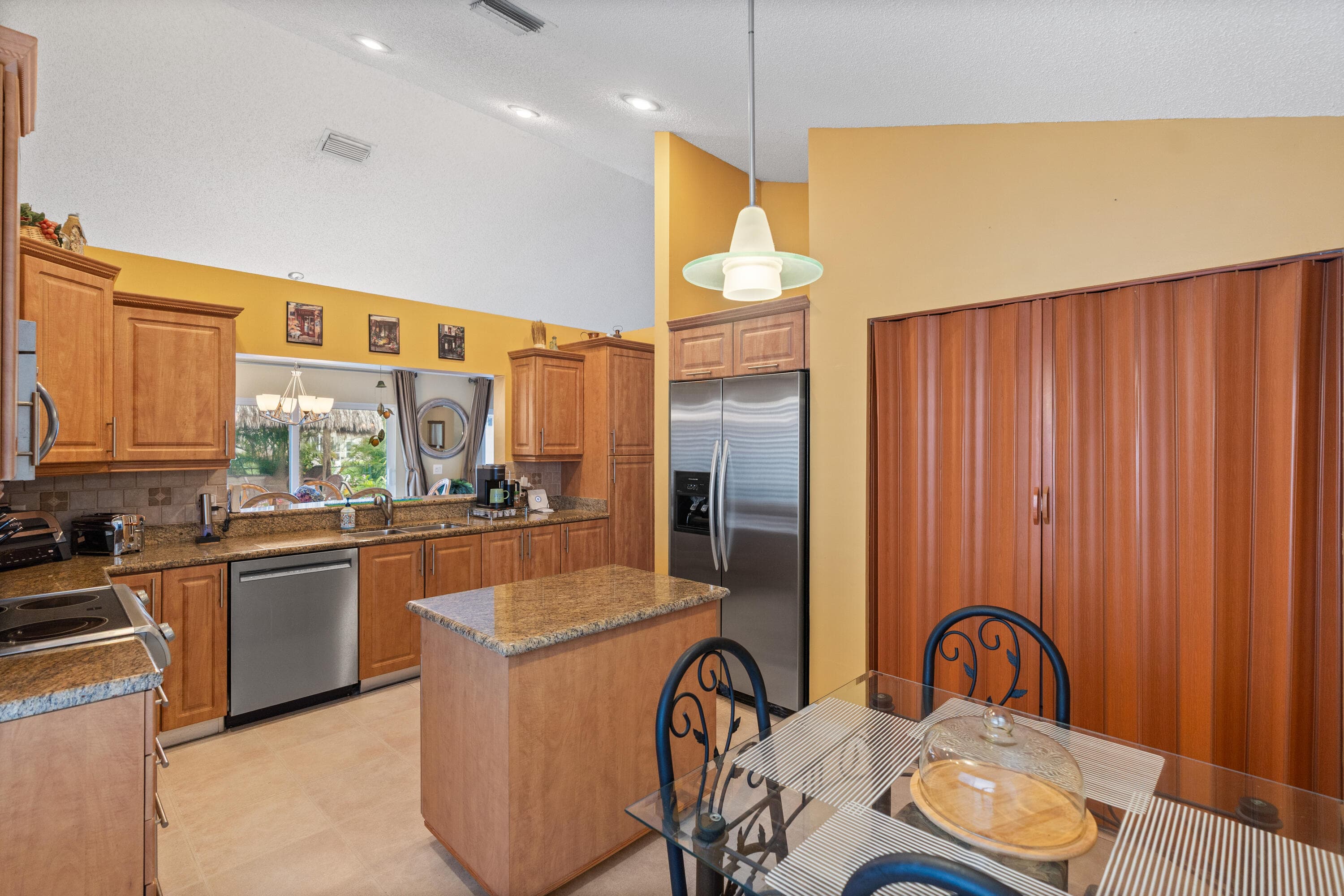 16321 NW 11th Street, Pembroke Pines, FL 33028 — photo 31 of 43