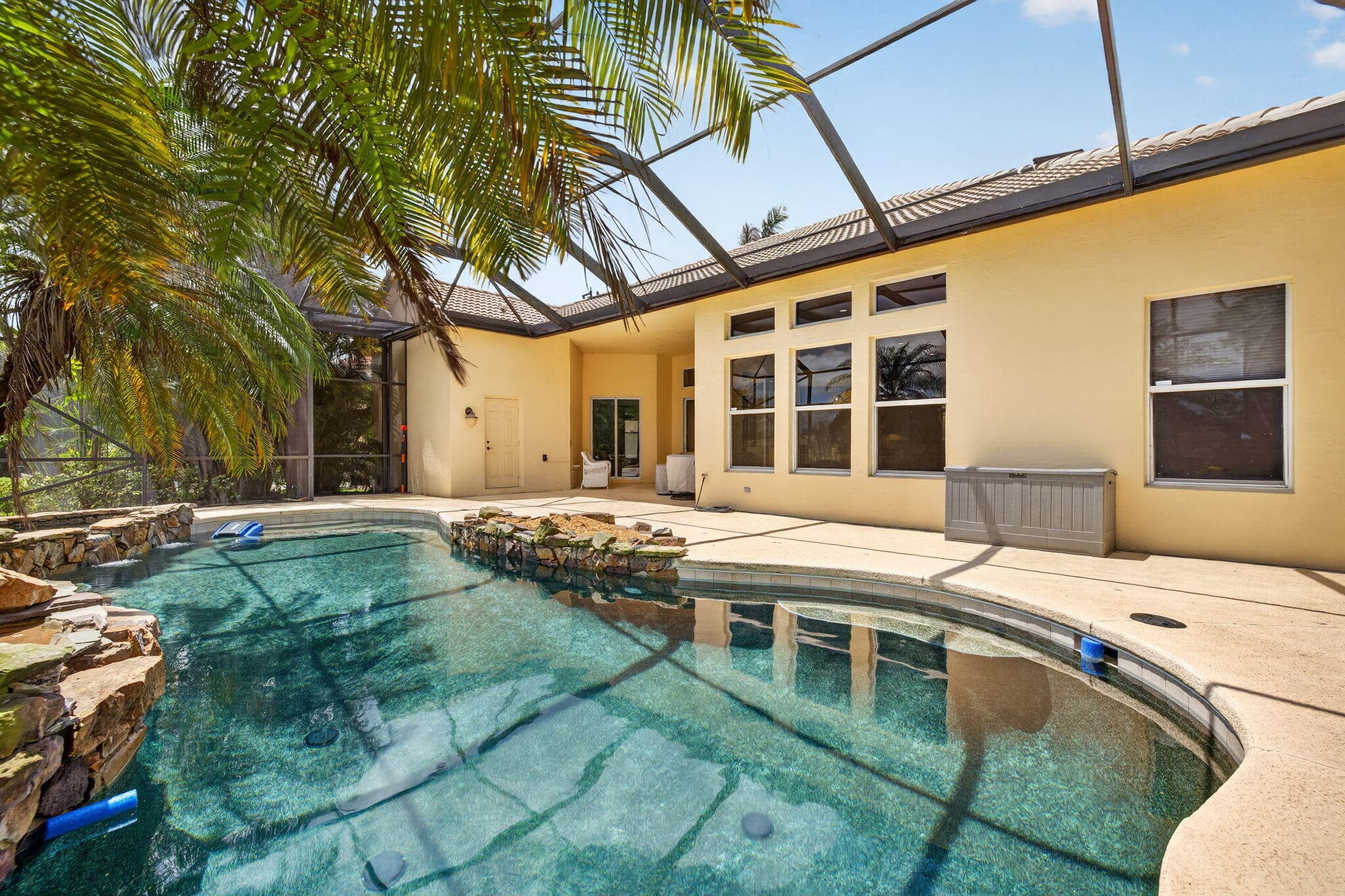 886 SW Grand Reserves Boulevard, Port St. Lucie, FL 34986 — photo 2 of 50