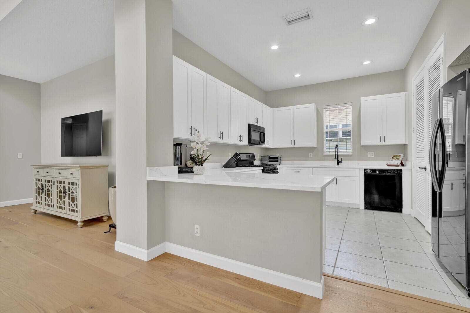 78 Stoney Drive, Palm Beach Gardens, FL 33410 — photo 12 of 53