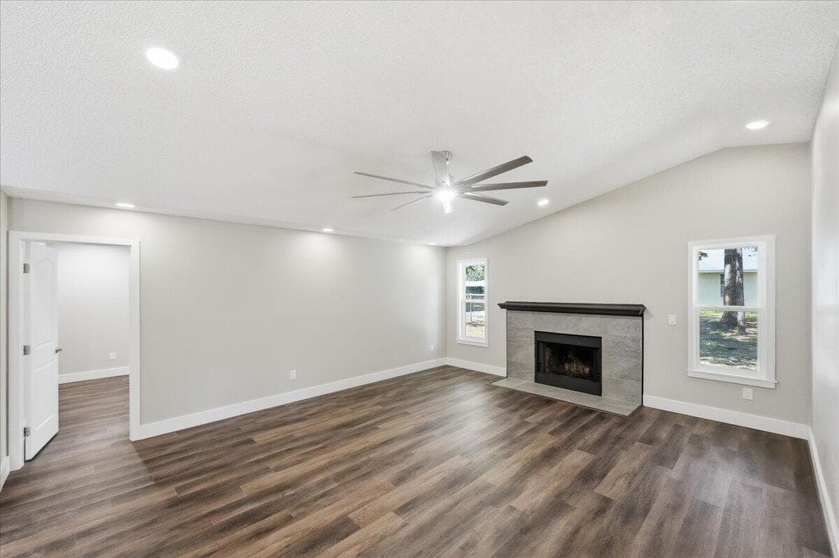 271 NE Naylor St Street, Palm Bay, FL 32907 — photo 12 of 45